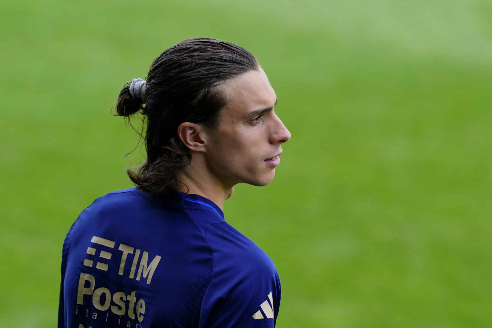 O fator que emperra a troca entre Arsenal e Bologna por &lsquo;novo Maldini&rsquo;