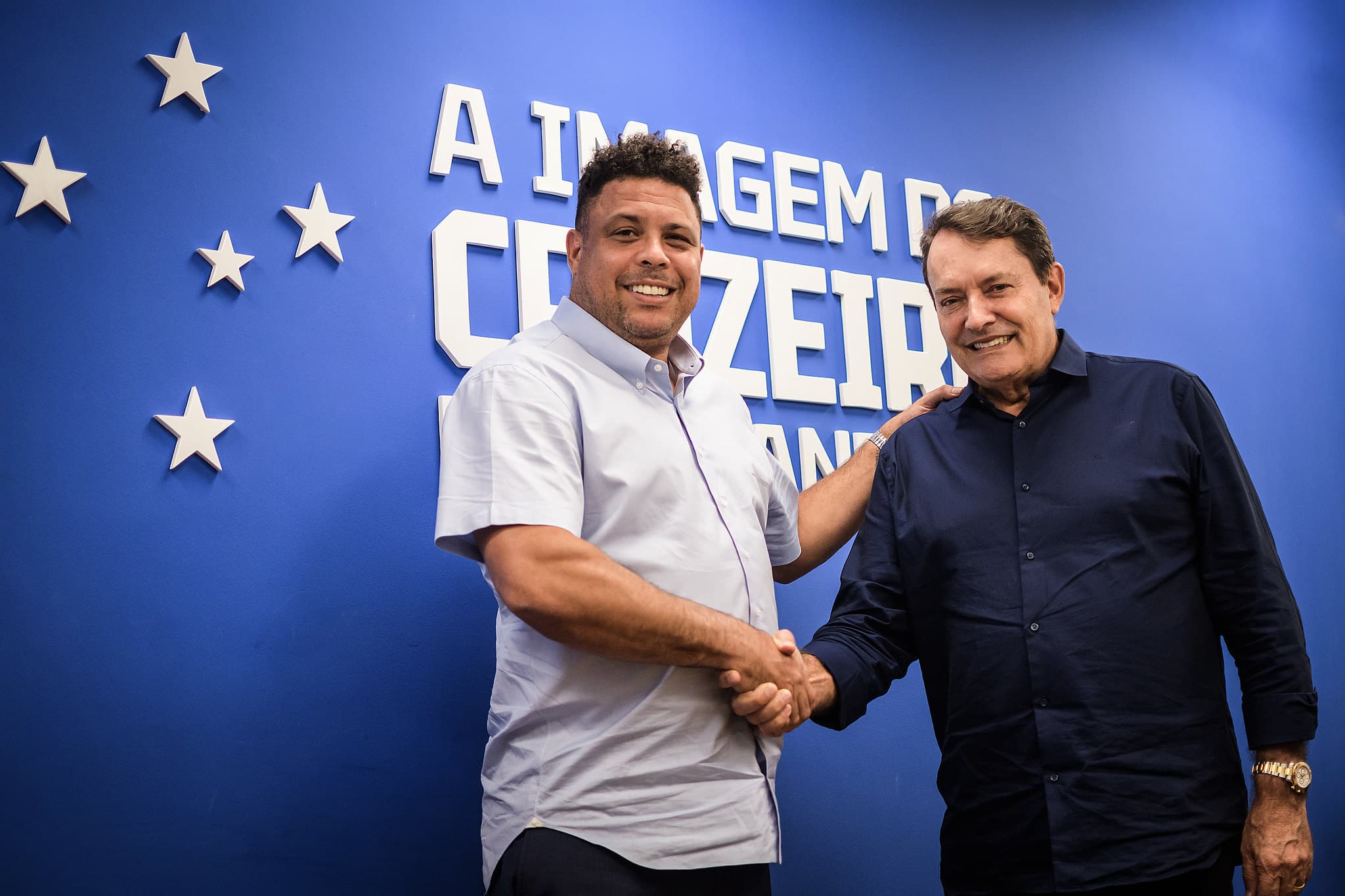 Com a venda da SAF do Cruzeiro, de Ronaldo Fen&ocirc;meno para Pedrinho BH, houve mudan&ccedil;a no perfil de investimentos do clube, que se tornou mais agressivo no mercado