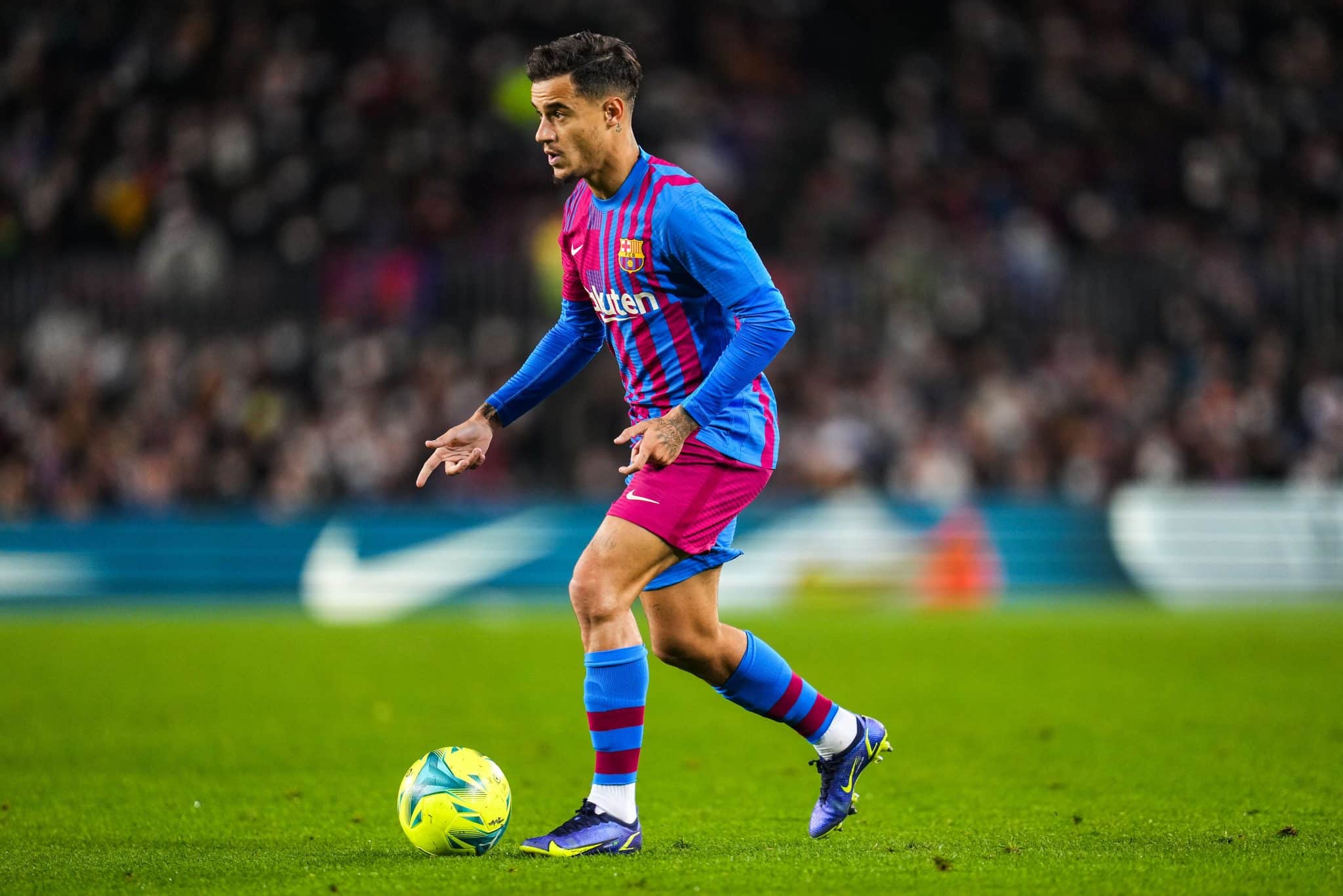 Transfer&ecirc;ncia de Coutinho para o Barcelona foi uma das mais caras do futebol mundial 
