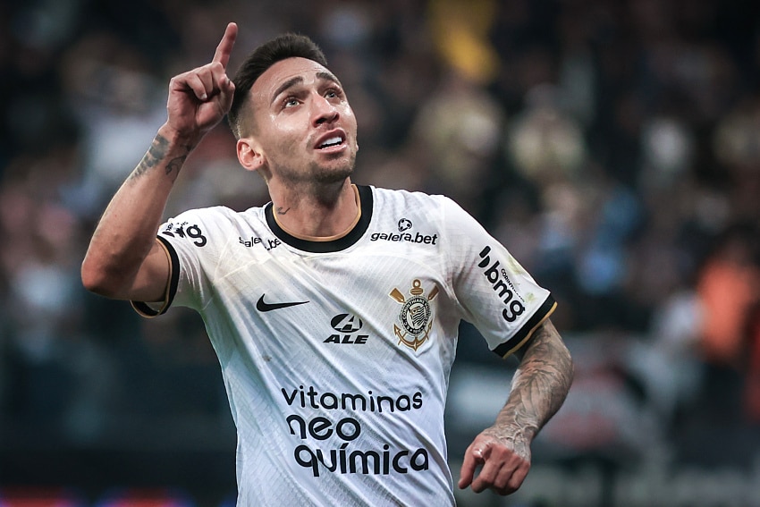 Gustavo Mosquito Corinthians