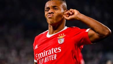 David Neres aguarda a&ccedil;&atilde;o do PSG para definir futuro na janela