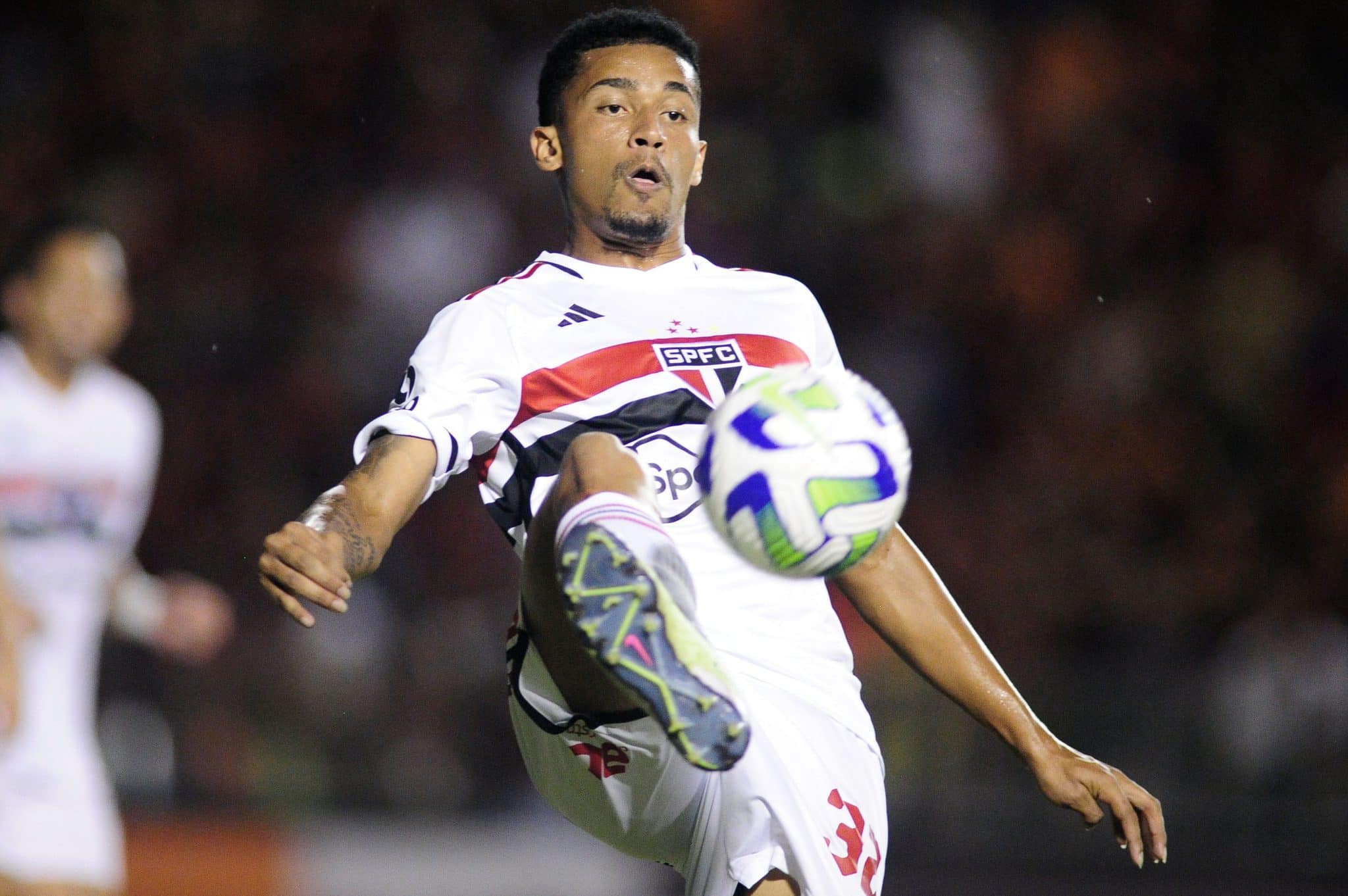 Marcos Paulo em a&ccedil;&atilde;o pelo S&atilde;o Paulo 