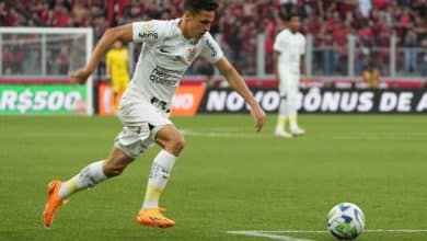 O que fez o promissor Matheus Ara&uacute;jo sumir das listas de relacionados do Corinthians?