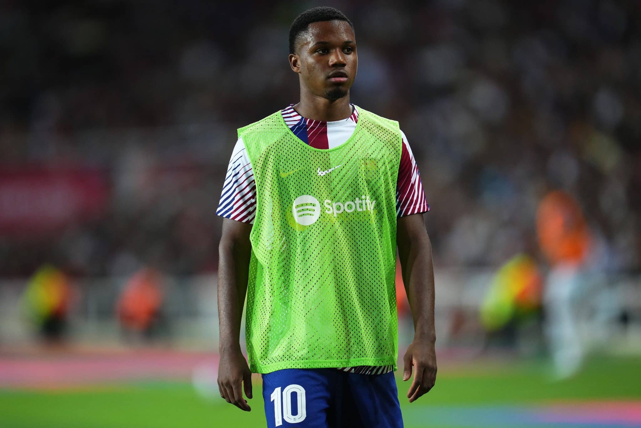 De volta ao Bar&ccedil;a, o camisa 10 Ansu Fati tenta encontrar o seu espa&ccedil;o no projeto e Hansi Flick. Foto: Icon Sport