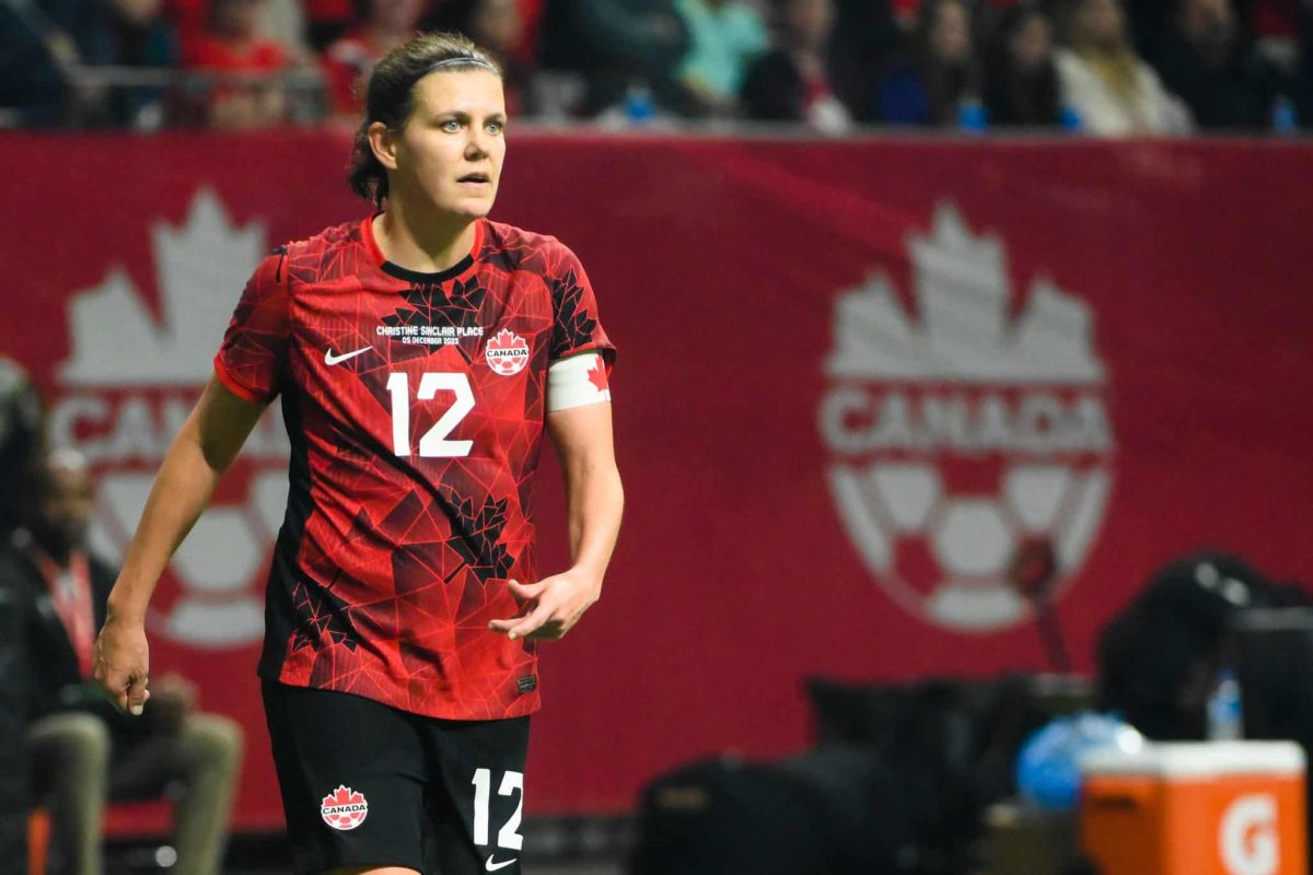 Christine Sinclair det&eacute;m o recorde de gols por sele&ccedil;&otilde;es nacionais. Foto: Icon Sport.