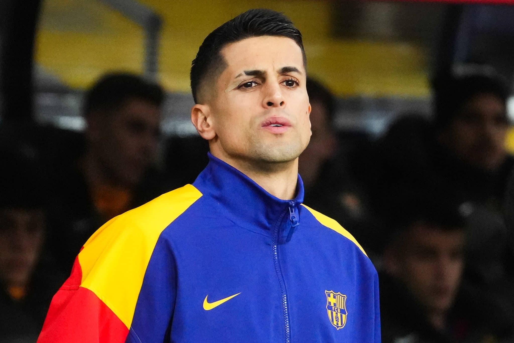 Barcelona d&aacute; &lsquo;carteirada&rsquo; no City e fica perto de definir futuro de Jo&atilde;o Cancelo