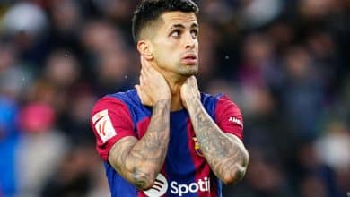 Clubes italianos procuram Jo&atilde;o Cancelo, e Manchester City define valor de venda