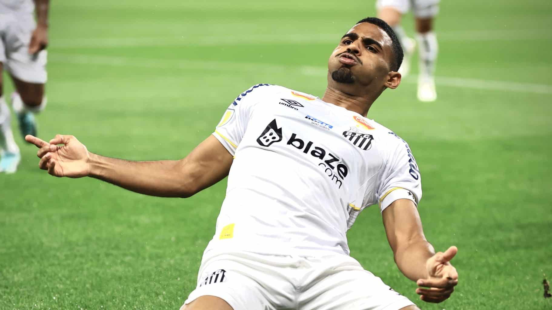 Santos v&ecirc; time mexicano entrando na briga com europeus pela contrata&ccedil;&atilde;o de Joaquim