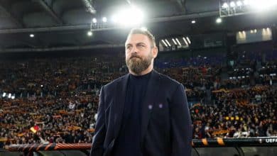 Em busca de um camisa 9, Roma mira em artilheiro de John Textor na Inglaterra