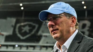 John Textor prepara nova briga judicial com Leila Pereira &ndash; agora, nos EUA
