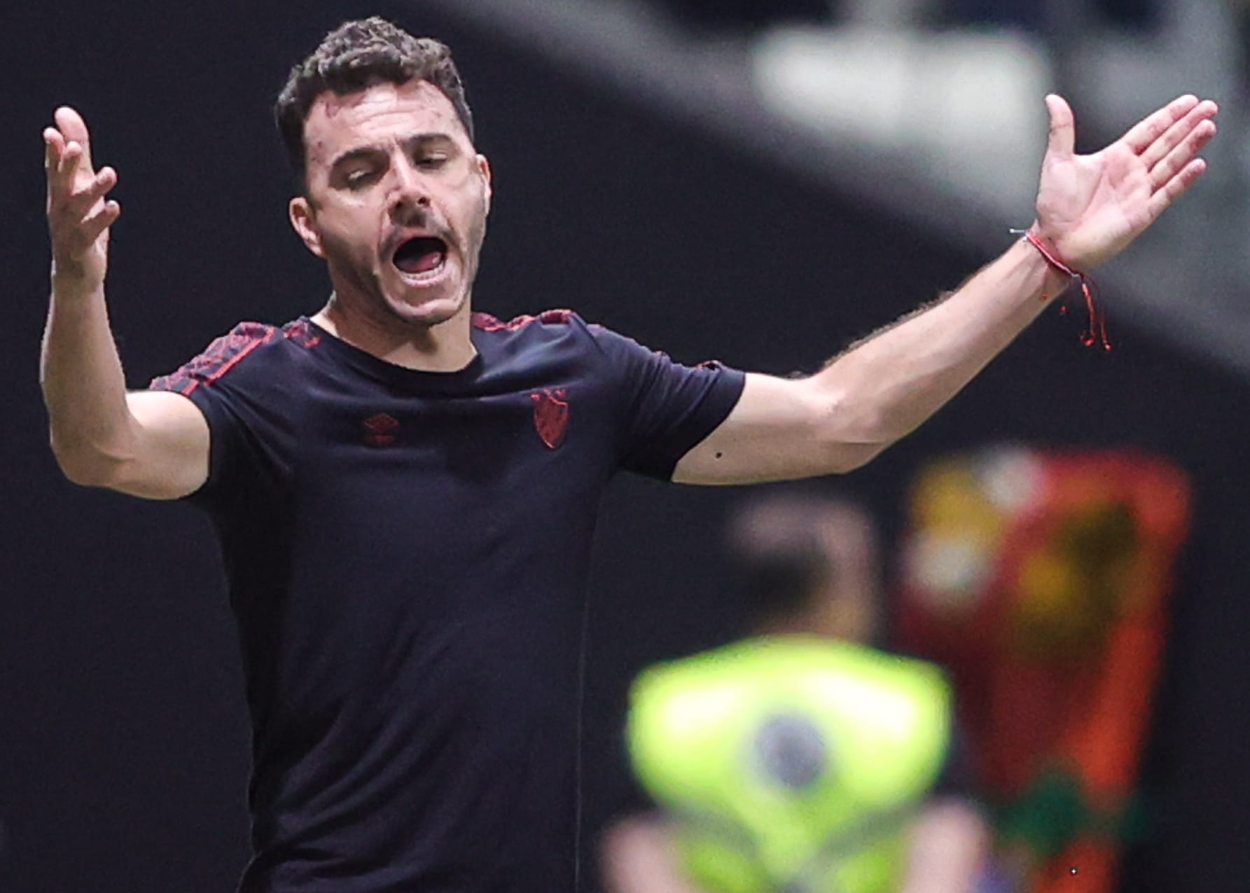 Insatisfeito com Mariano Soso, Sport analisa mercado de t&eacute;cnicos e j&aacute; tem um favorito