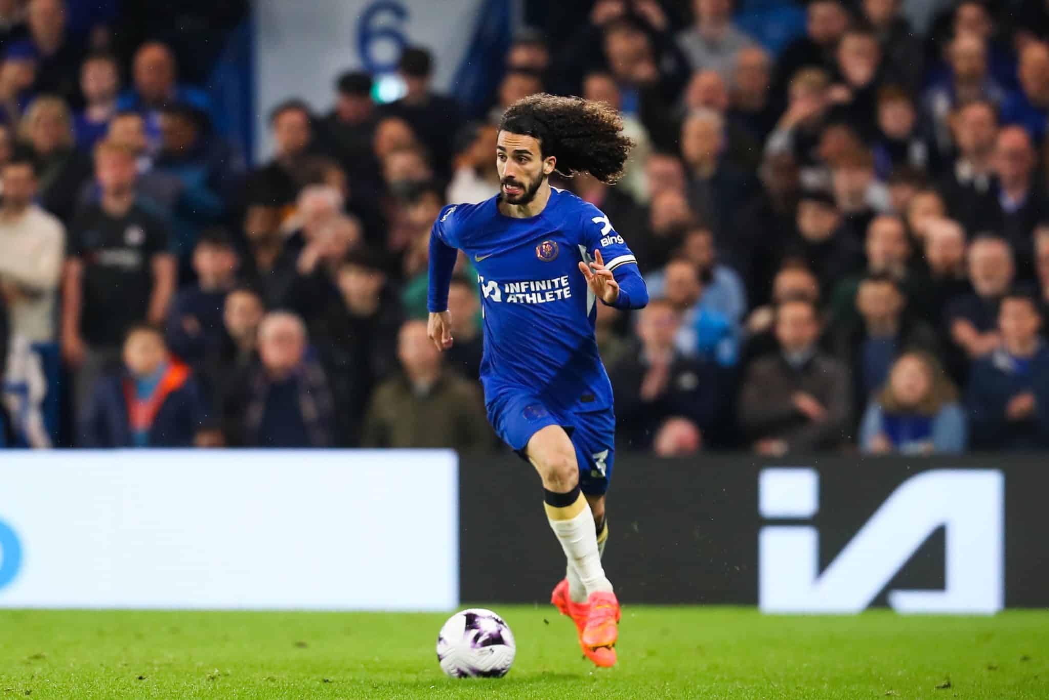 Cucurella em a&ccedil;&atilde;o pelo Chelsea