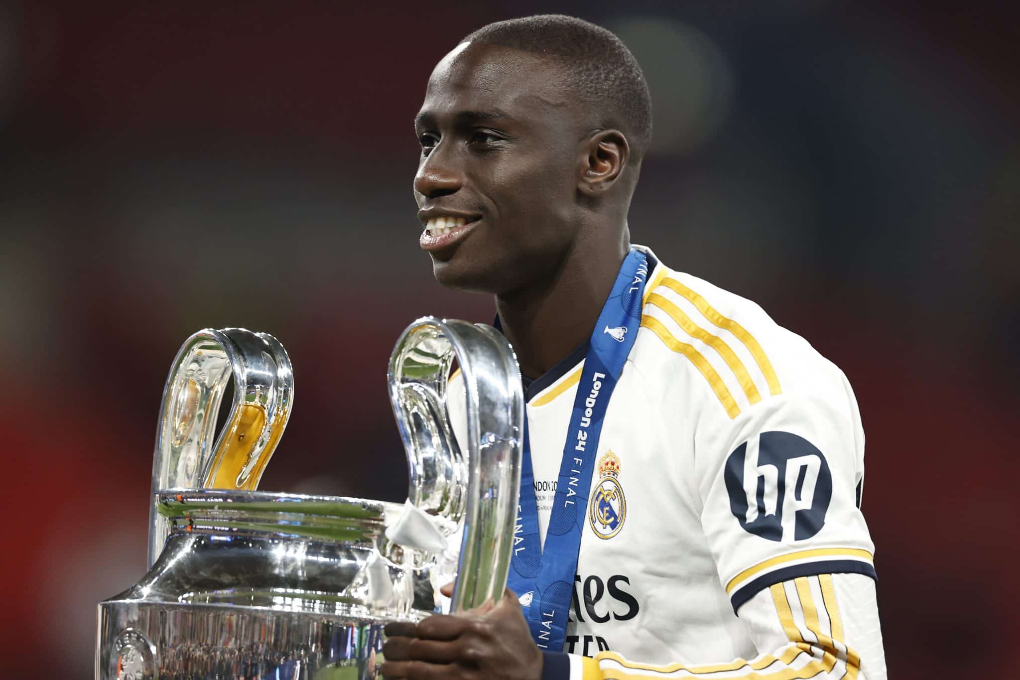 Foto: (IconSport) - Ferland Mendy, do Real Madrid