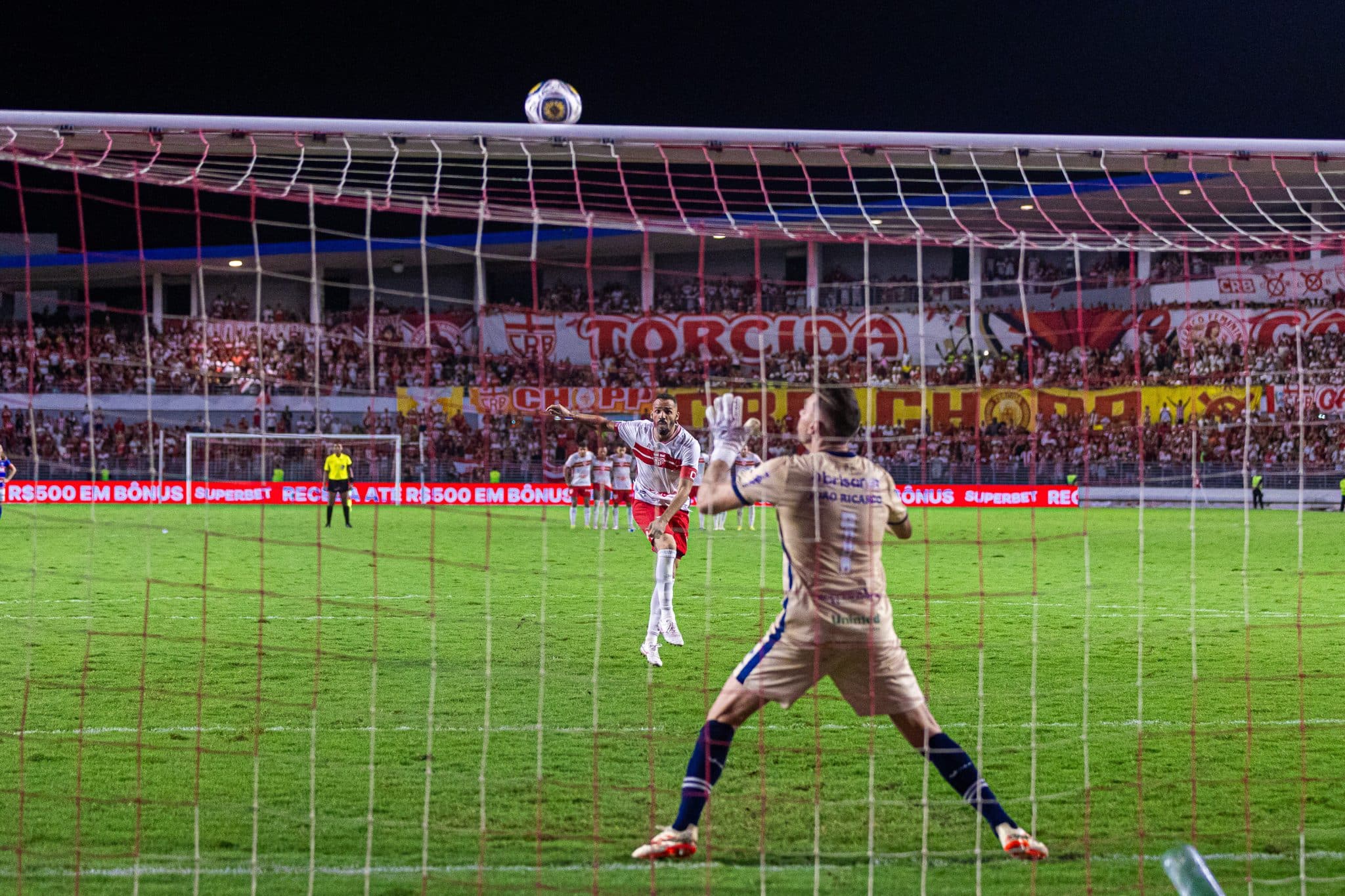 O p&ecirc;nalti perdido por Anselmo Ramon, que pesou para o CRB n&atilde;o conquistar a Copa do Nordeste, contra o Fortaleza