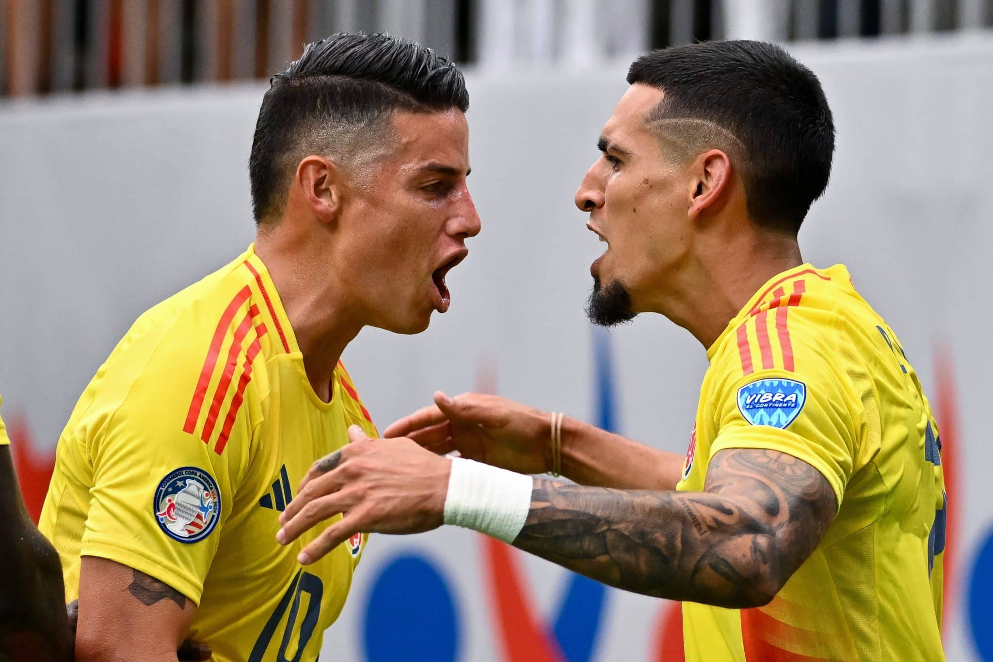 James Rodr&iacute;guez coloca Panam&aacute; no bolso e revive craque que o consagrou na Col&ocirc;mbia