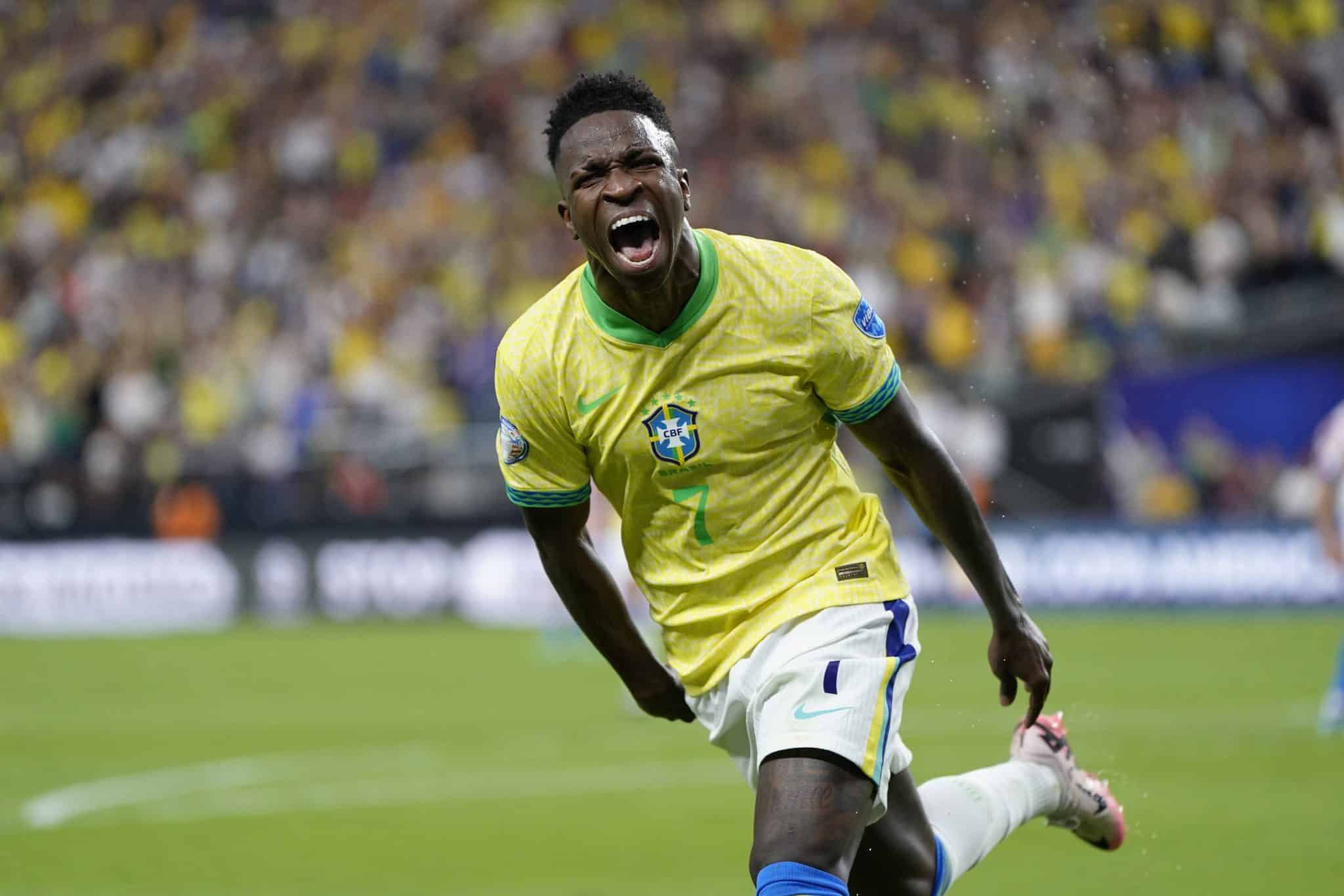 Vini Jr. celebra gol pela Sele&ccedil;&atilde;o Brasileira na Copa Am&eacute;rica 