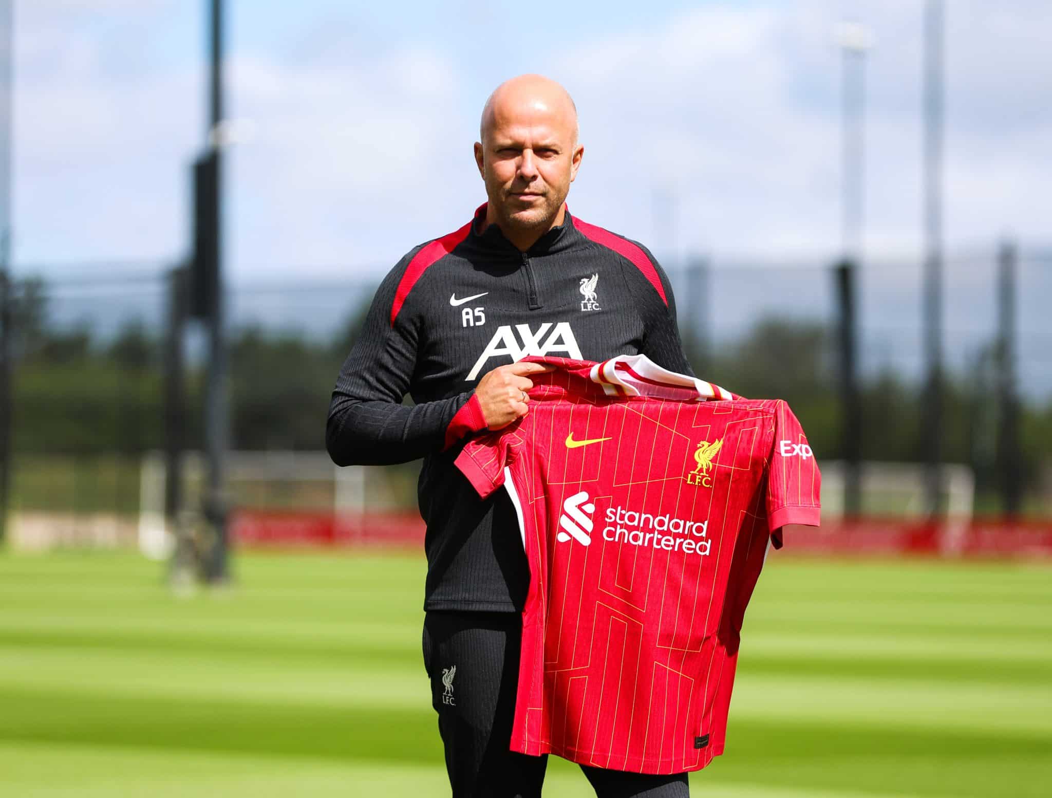 Por que o Liverpool ainda n&atilde;o contratou nenhum jogador? Arne Slot explica