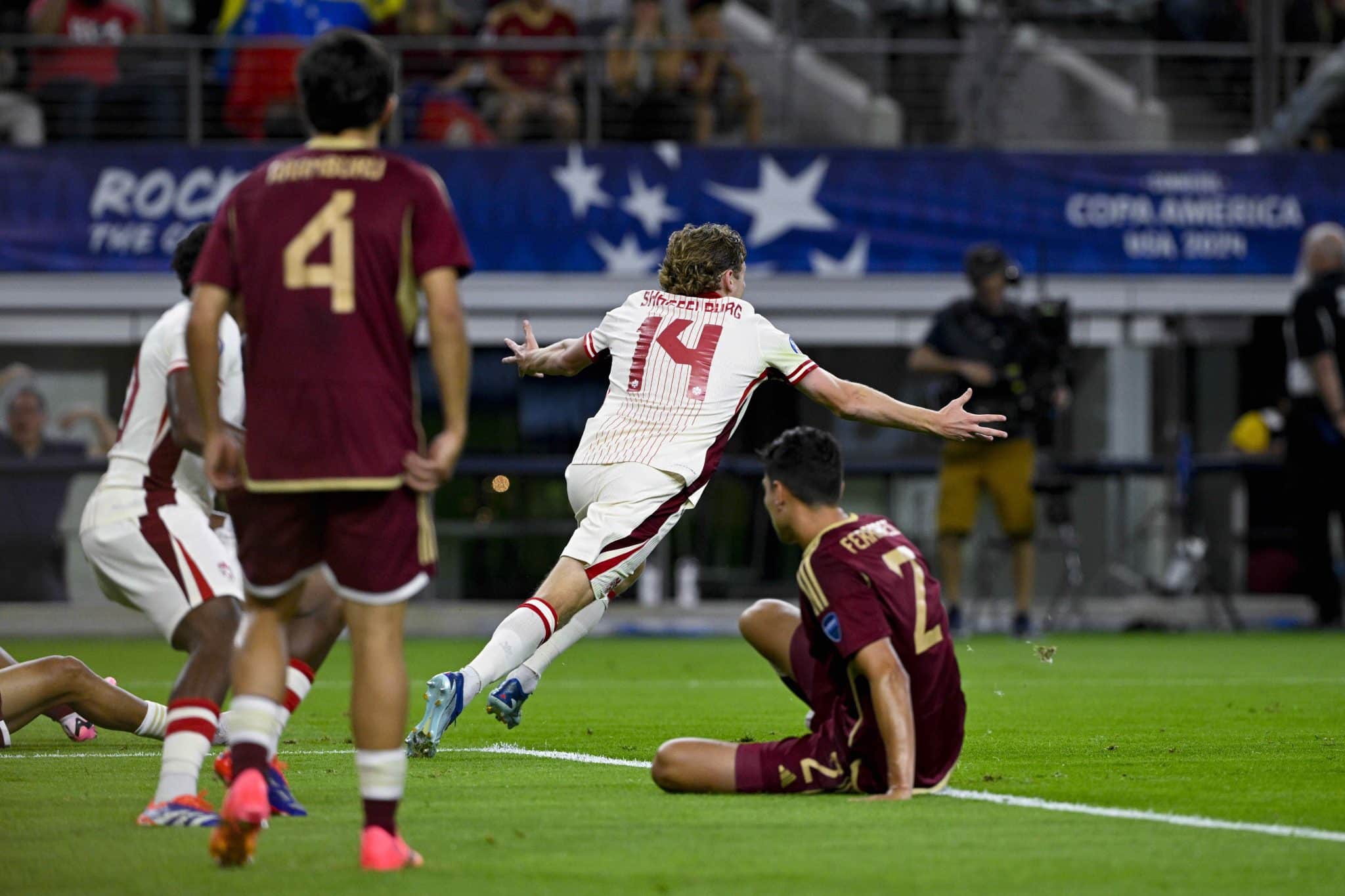 Nem Alemanha x Espanha, nem Portugal x Fran&ccedil;a: o melhor jogo do dia foi Venezuela x Canad&aacute;
