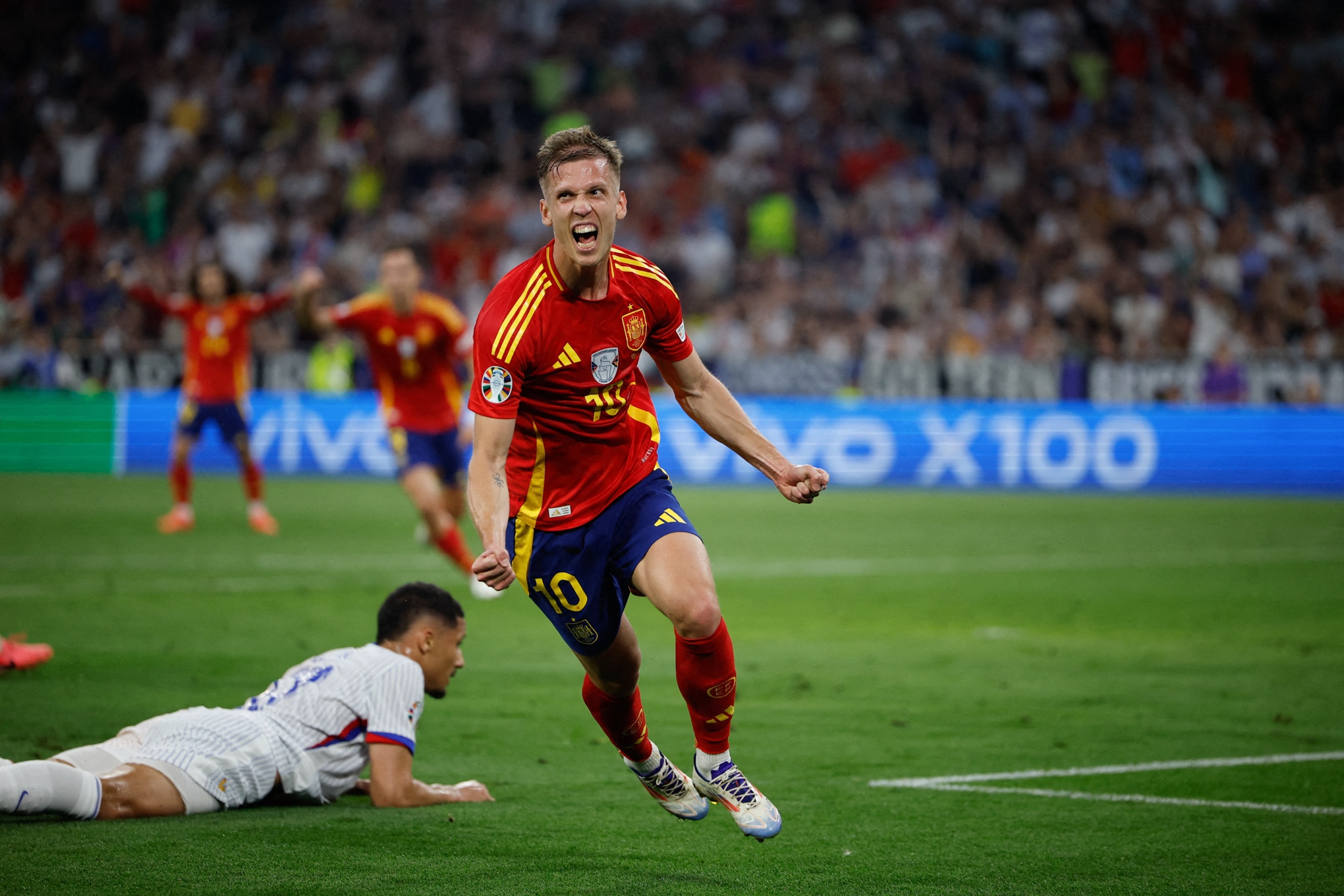 Dani Olmo, Espanha