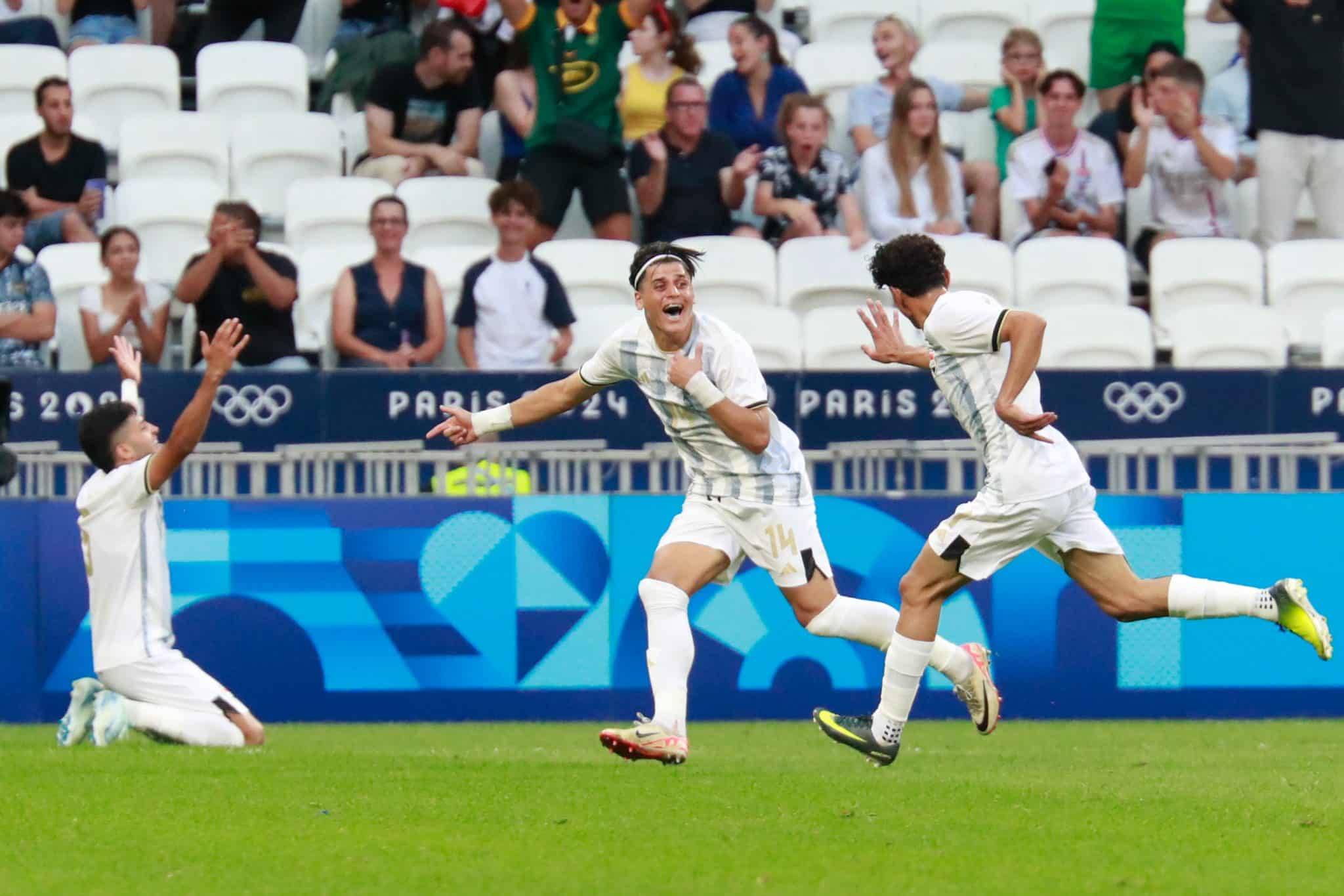 Foto: (IconSport) - Iraque vence Ucr&acirc;nia pelo Grupo B das Olimp&iacute;adas