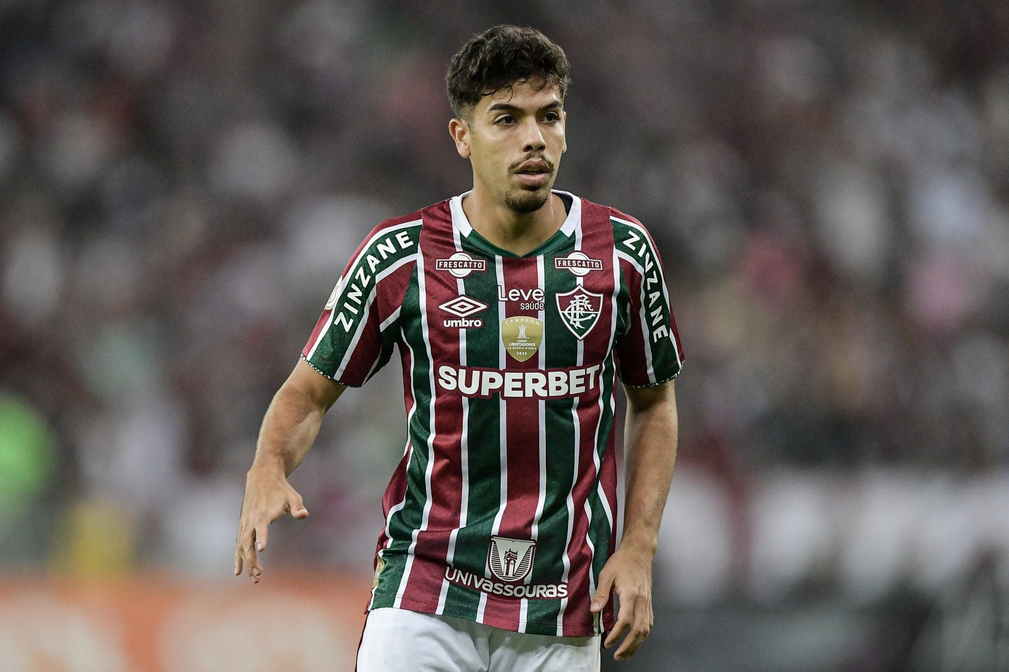 Nonato entrou contra Cuiab&aacute; e Palmeiras, e melhorou o Fluminense nos dois jogos - Foto: Icon sport