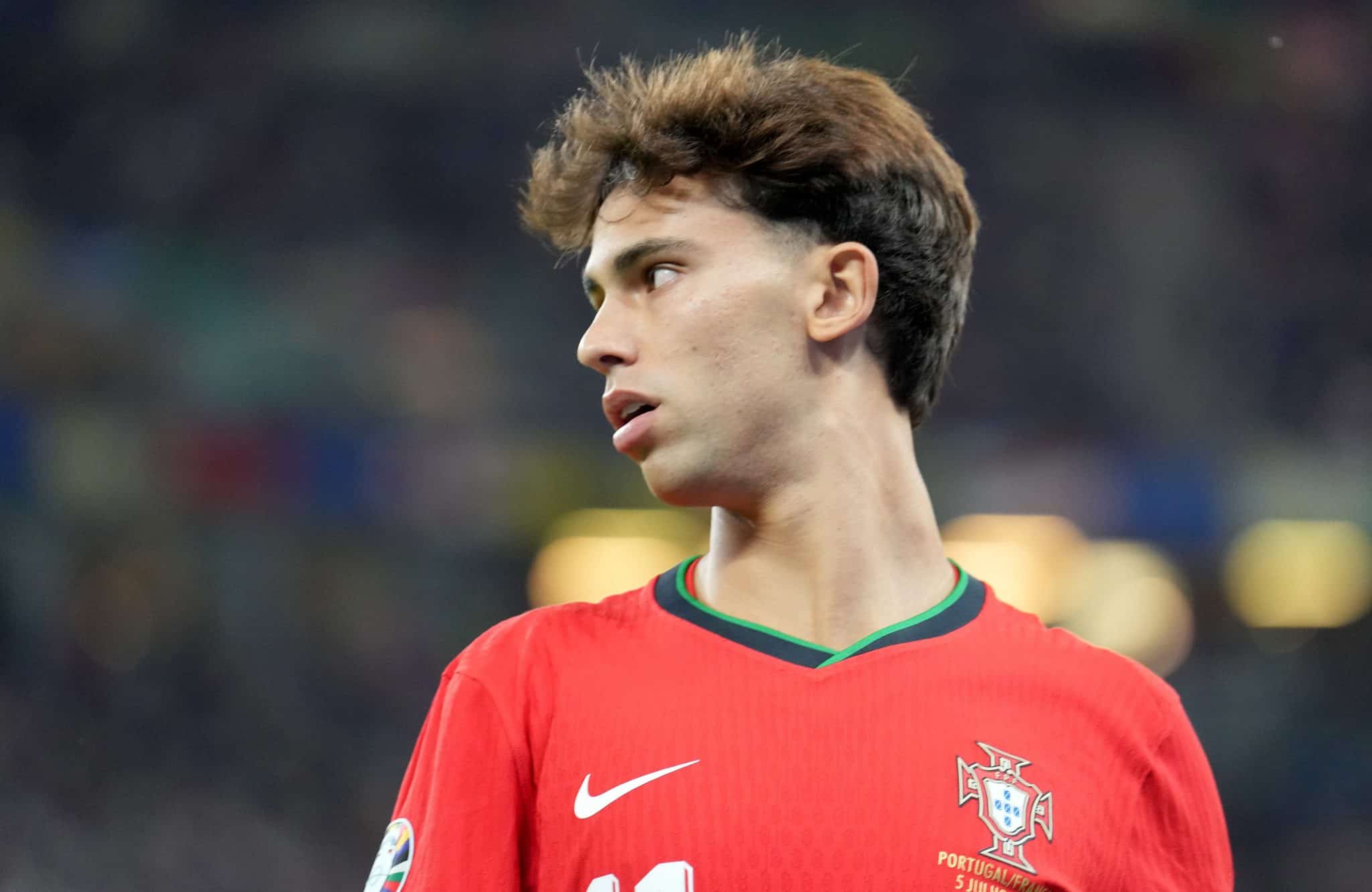 Sem clima no Atletico de Madrid, Jo&atilde;o F&eacute;lix tem prazo curto para decidir sobre seu futuro