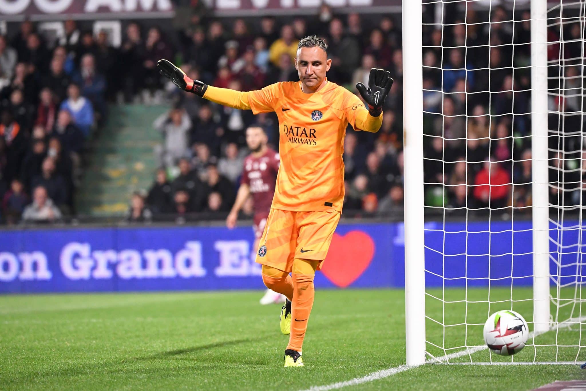 Keylor Navas ser&aacute; o novo refor&ccedil;o do Monza nesta janela de transfer&ecirc;ncias. 