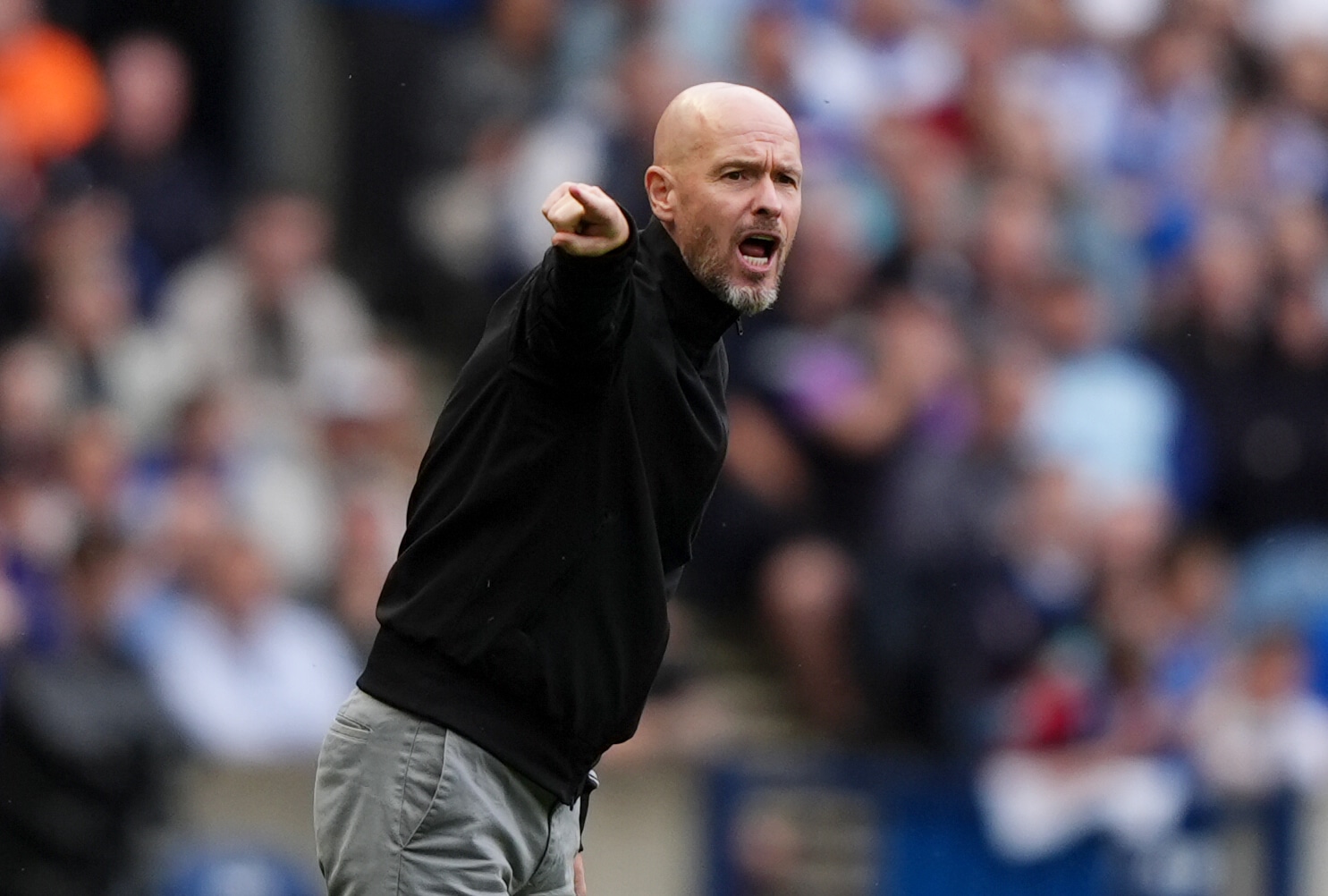 Erik ten Hag discute sobre as les&otilde;es no Manchester United neste come&ccedil;o de temporada