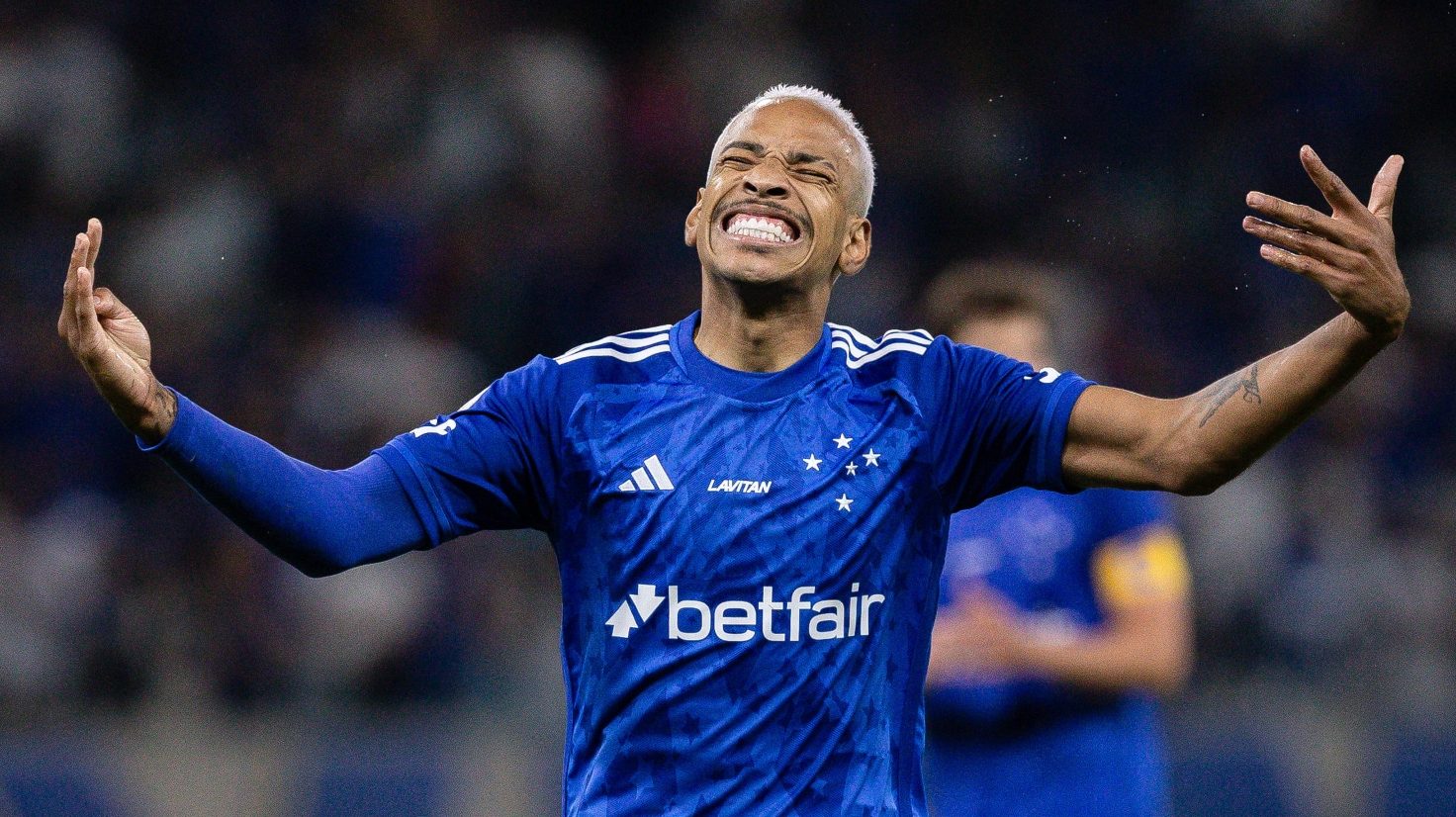 Os quatro motivos que fizeram o Cruzeiro ser a surpresa do primeiro turno do Brasileir&atilde;o