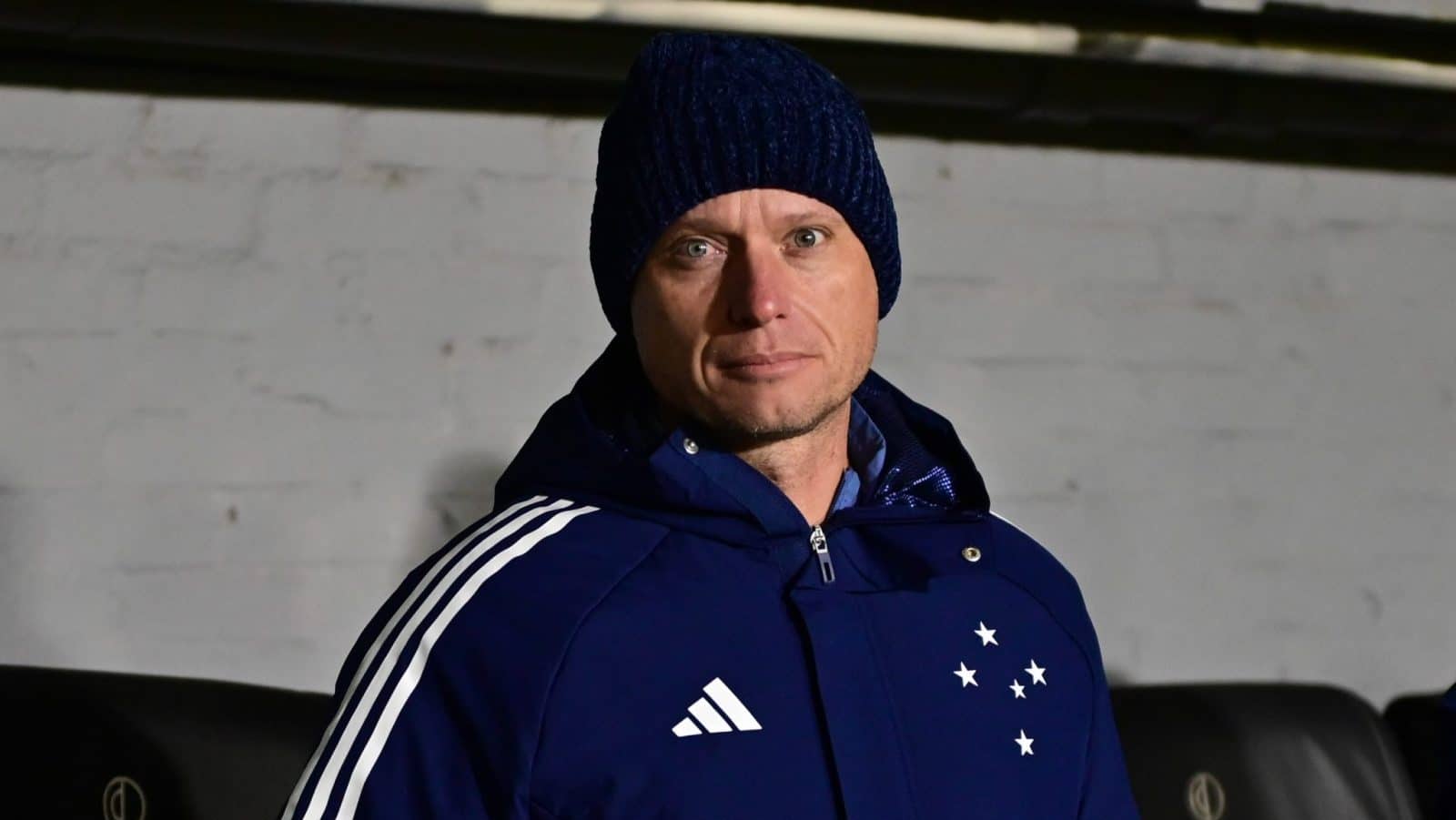 Cruzeiro encaixa bom momento e Seabra ter&aacute; &lsquo;dor de cabe&ccedil;a boa&rsquo; com chegada de refor&ccedil;os