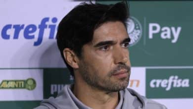 Abel Ferreira &eacute; acusado de xenofobia em coletiva e se retrata via assessoria