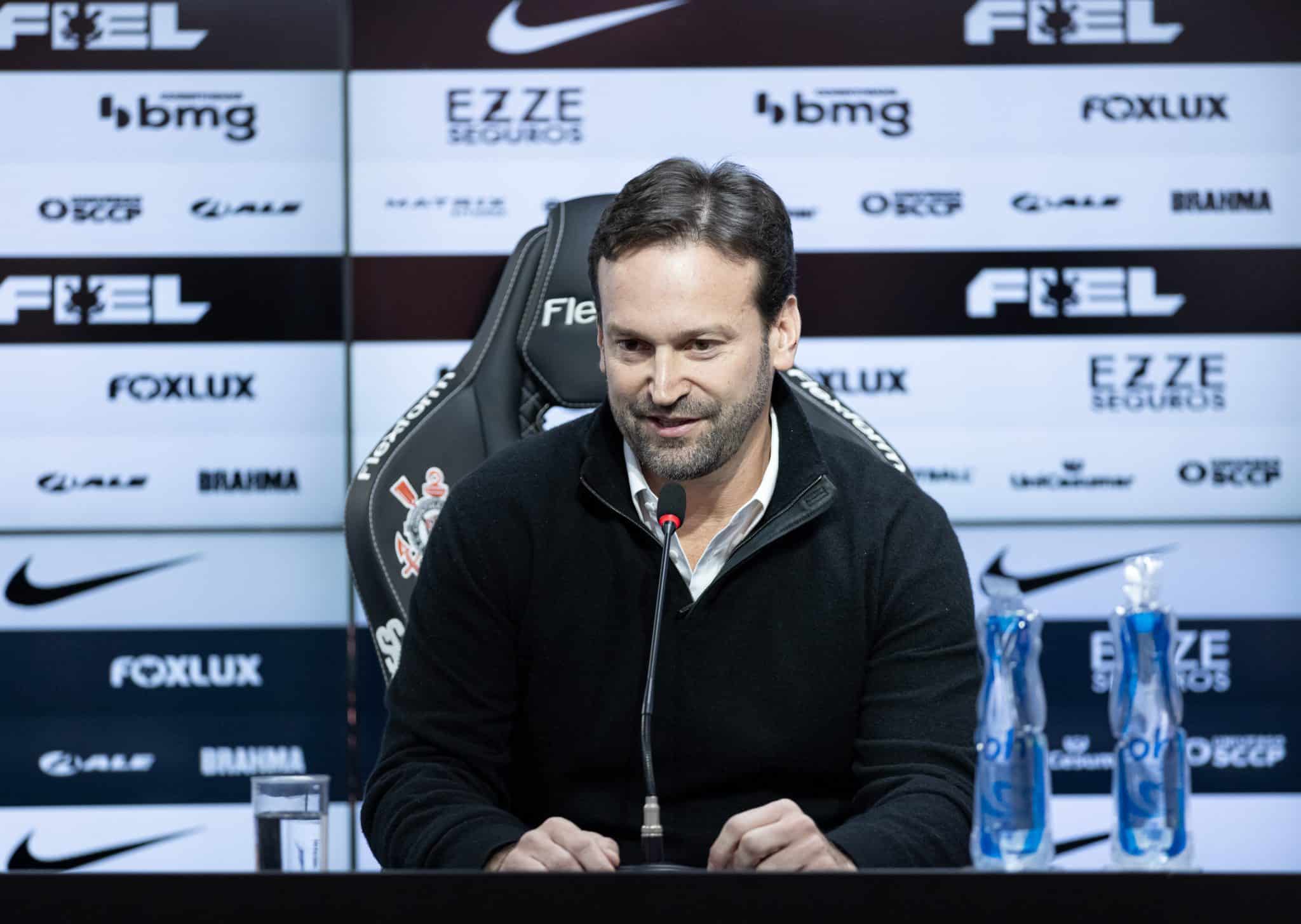 Pedro Silvera diretor financeiro corinthians