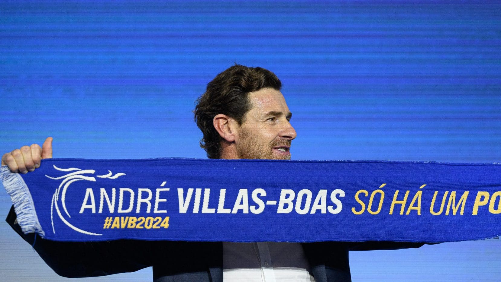 Andr&eacute; Villas-Boas virou presidente do FC Porto no fim de abril