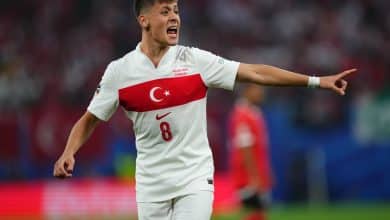 Turquia conta com &lsquo;Messi Turco&rsquo; e uma das maiores defesas dos &uacute;ltimos tempos para bater a &Aacute;ustria