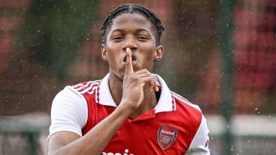 Manchester United &lsquo;rouba&rsquo; atacante do Arsenal que marcou 10 gols em jogo contra o Liverpool