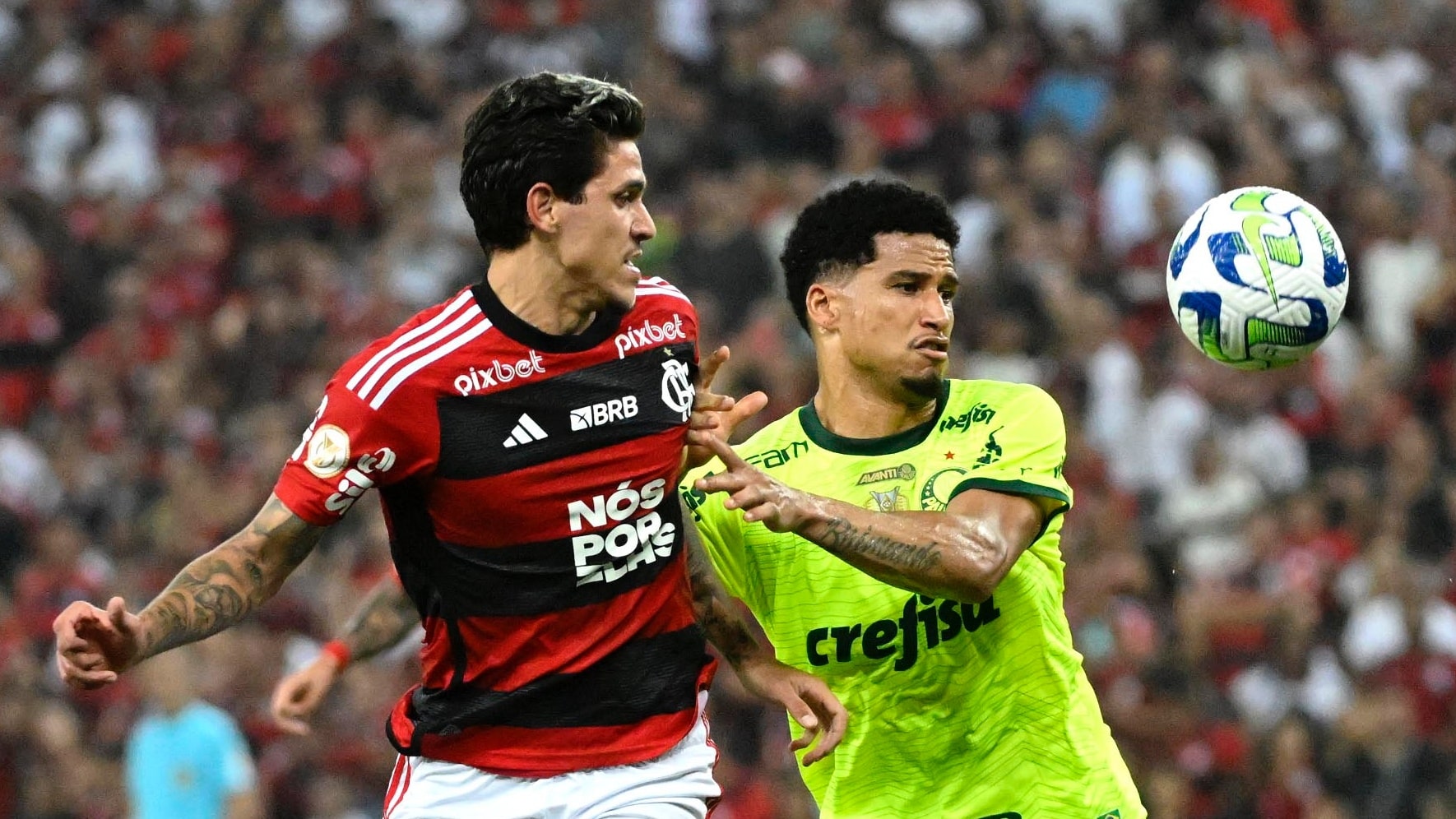 Flamengo e Palmeiras em noite de Copa no Maracan&atilde;, finalmente