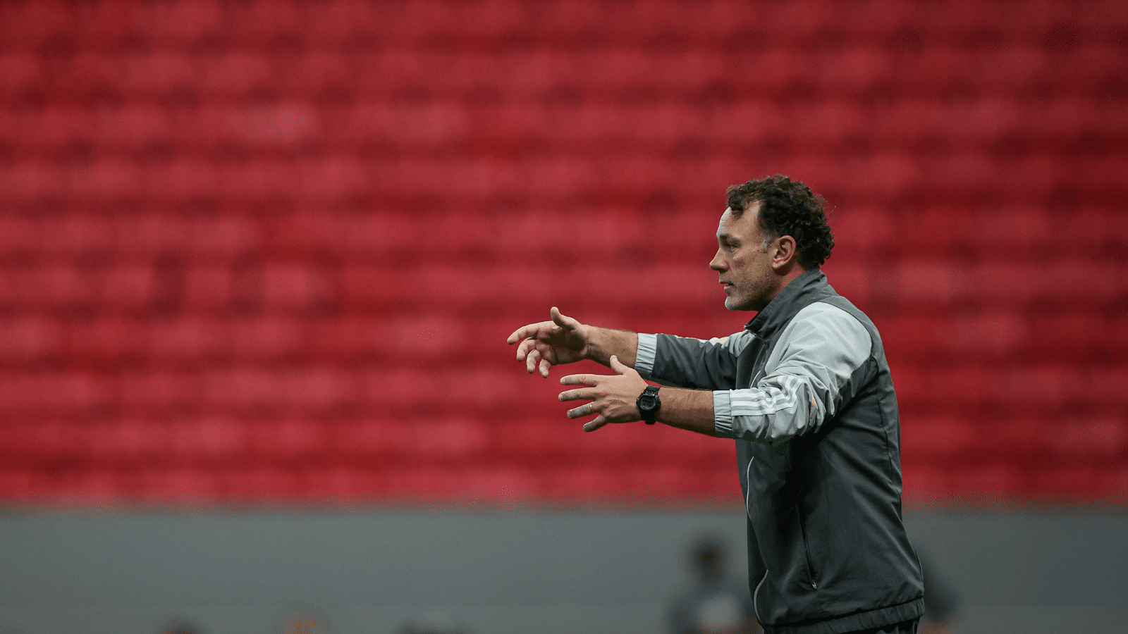 Ap&oacute;s onda de desfalques, Milito passa a ter &lsquo;bendito problema&rsquo; para montar o Atl&eacute;tico-MG