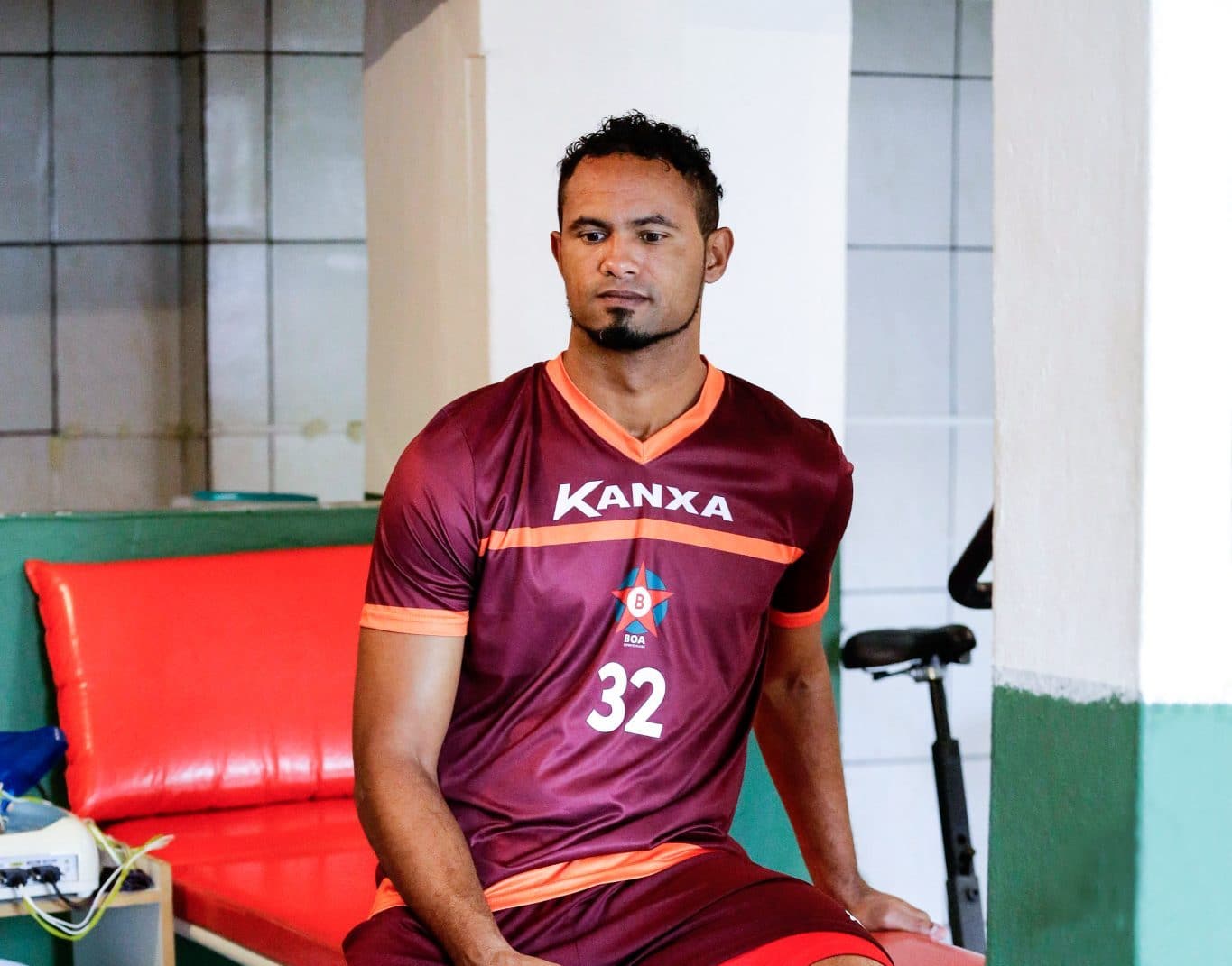 O goleiro Bruno, condenado pelo assassinato de Eliza Samudio, com a camisa do Boa Esporte em 2017