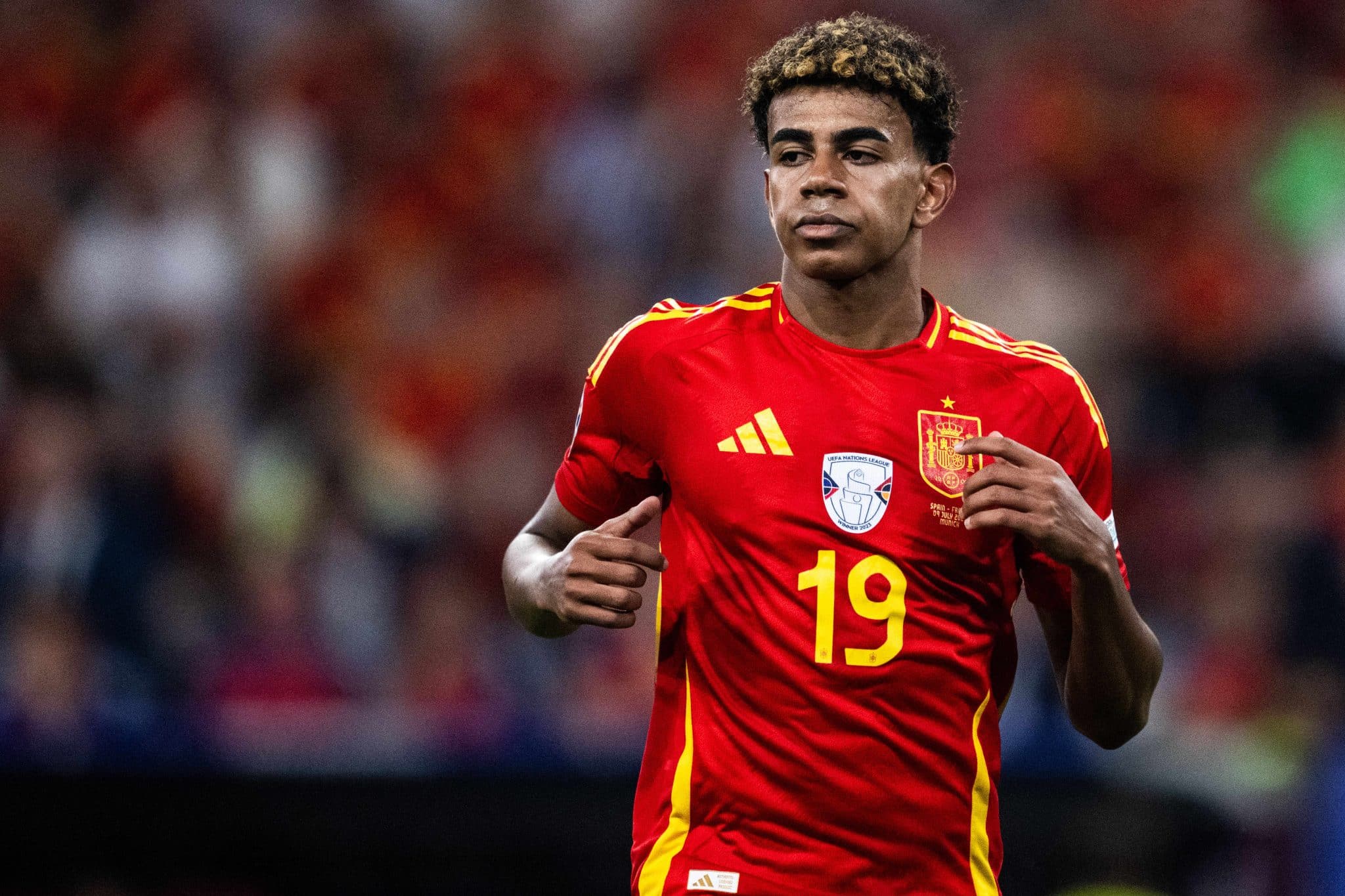 Espanha e Inglaterra ter&atilde;o de ultrapassar problema em comum para vencer a Eurocopa