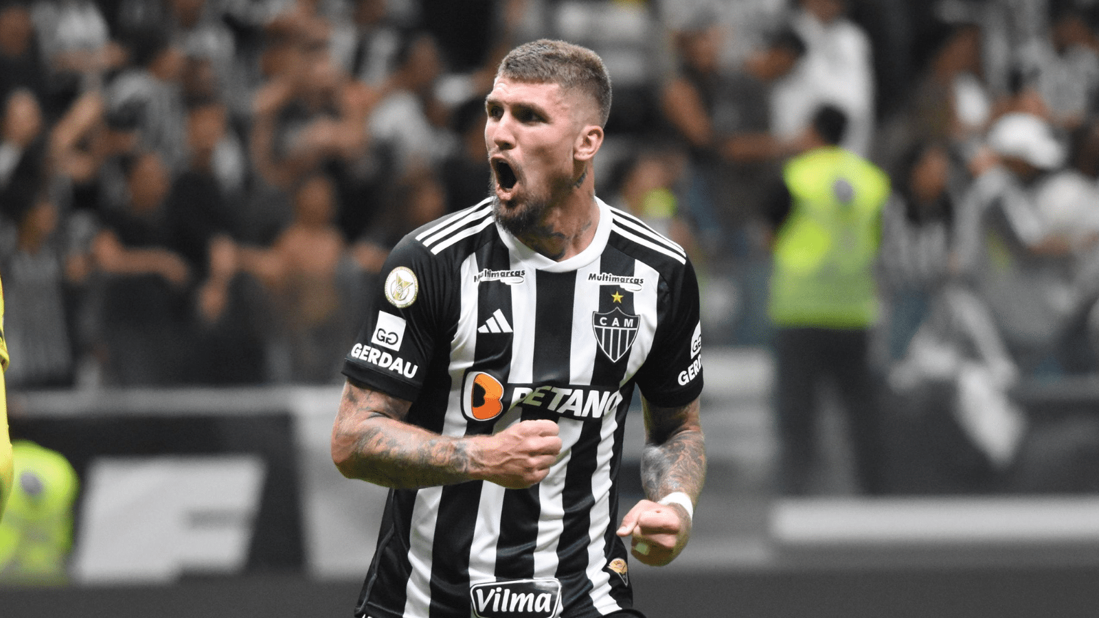 Como Lyanco conquistou a torcida do Atl&eacute;tico-MG com menos de 90 minutos em campo