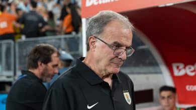 Bielsa &lsquo;se espelha&rsquo; em Dorival para justificar elimina&ccedil;&atilde;o do Uruguai na Copa Am&eacute;rica