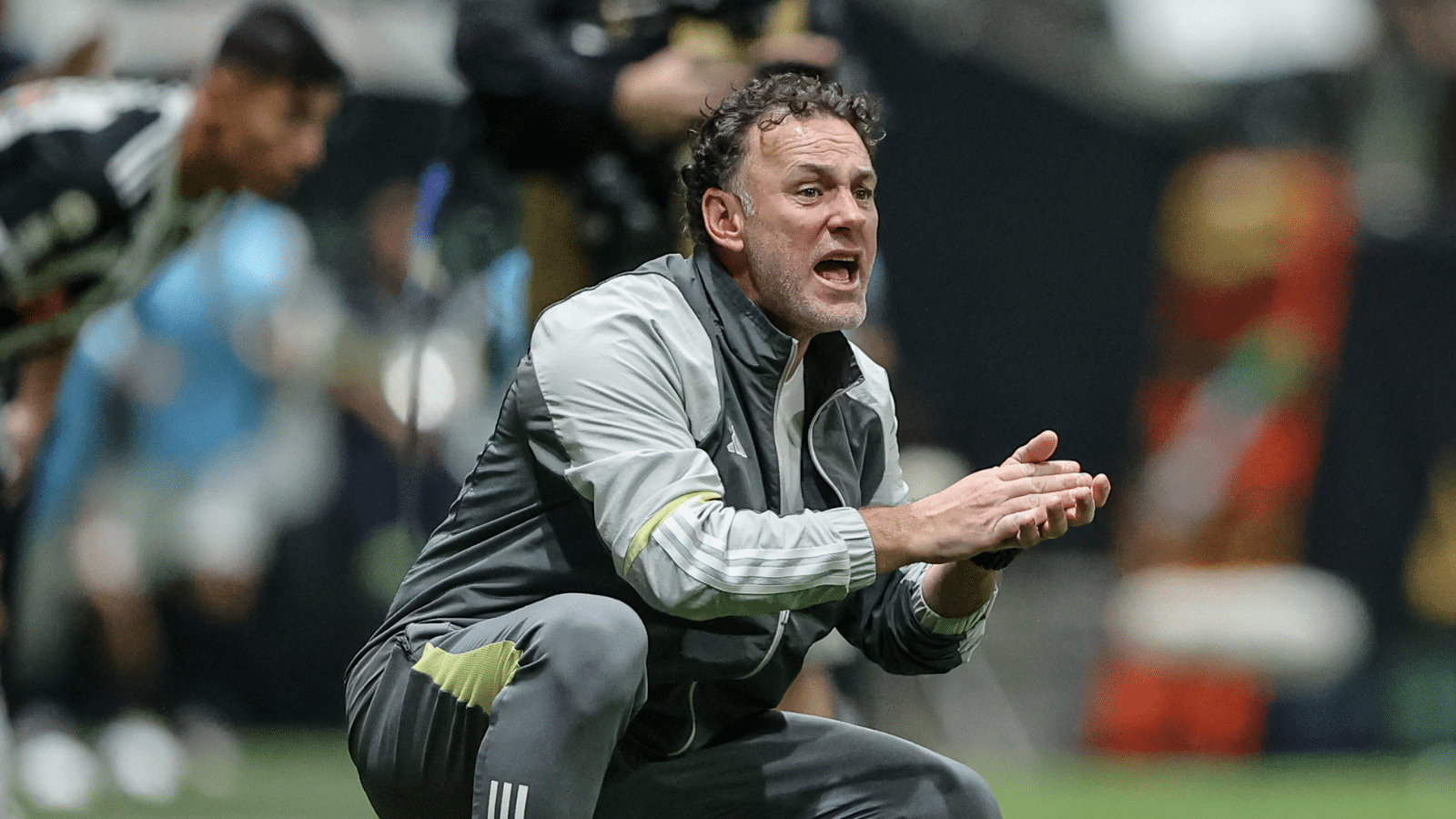 &lsquo;Eu falhei&rsquo;: Milito cumpre palavra e faz autocr&iacute;tica mesmo ap&oacute;s vit&oacute;ria do Atl&eacute;tico-MG