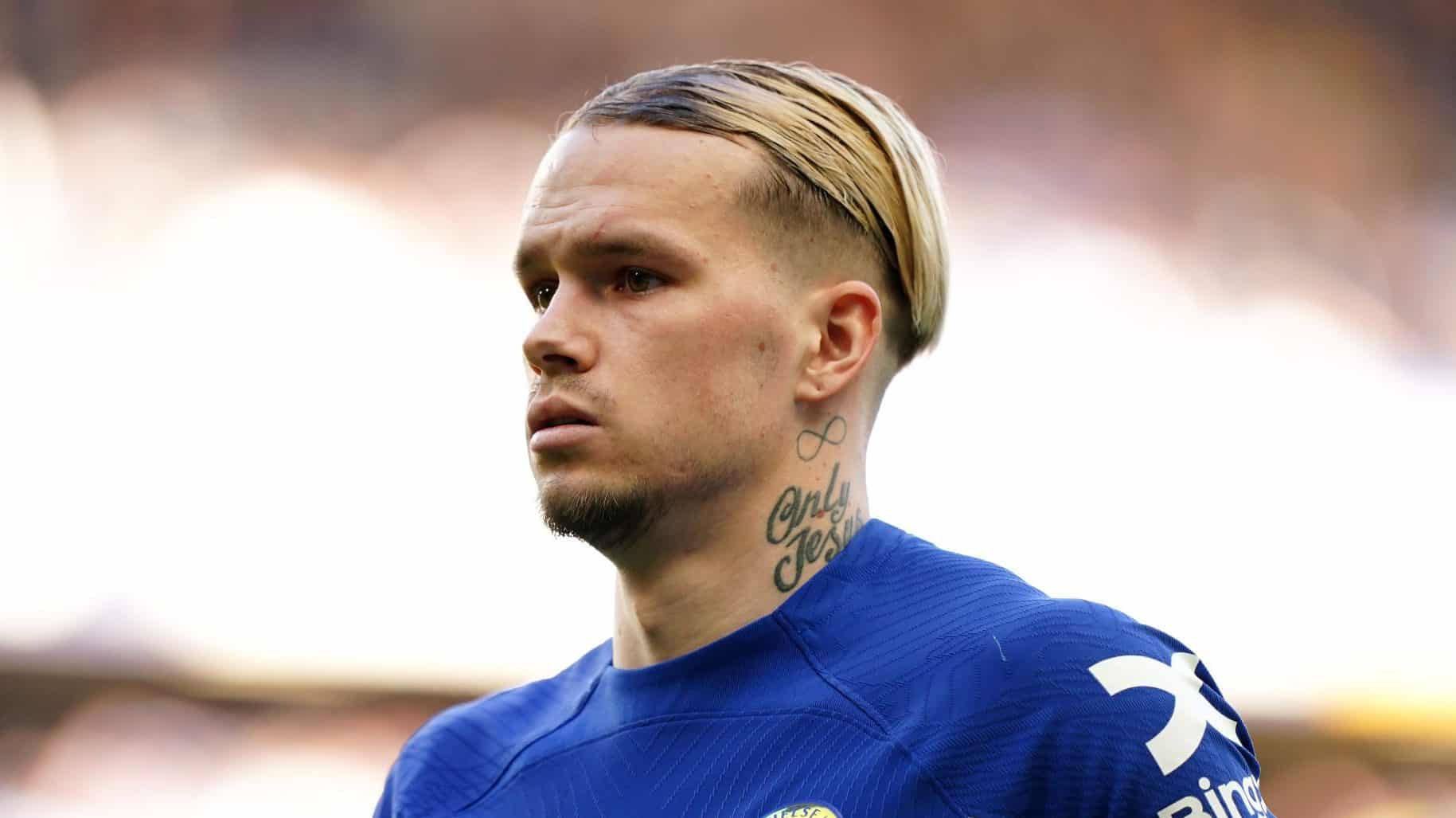 Mykhaylo Mudryk em jogo pelo Chelsea na Premier League