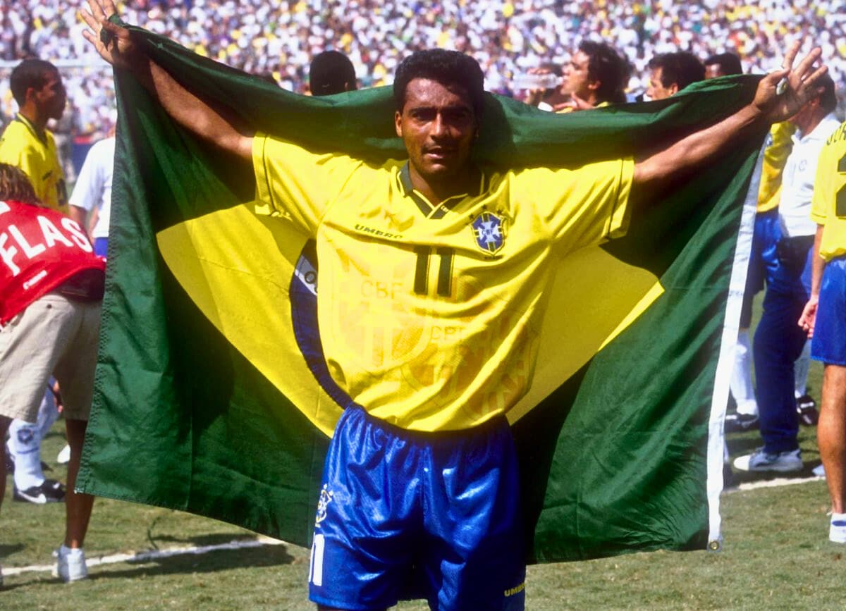 A Sele&ccedil;&atilde;o de 1994 jogou para Rom&aacute;rio e todo mundo sabe&hellip; Mas como ela fez isso?