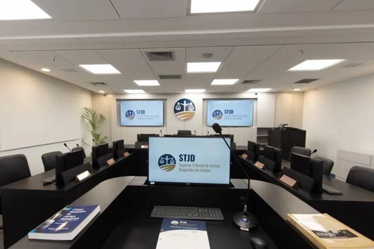 Indica&ccedil;&atilde;o hist&oacute;rica da CBF fecha nova composi&ccedil;&atilde;o da inst&acirc;ncia m&aacute;xima do STJD