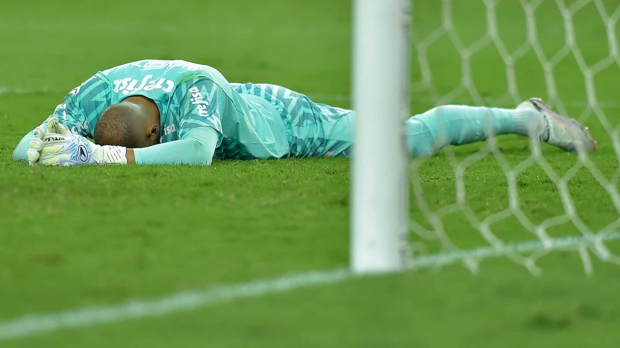 Covarde, Palmeiras tem de agradecer n&atilde;o ter sido goleado pelo Flamengo