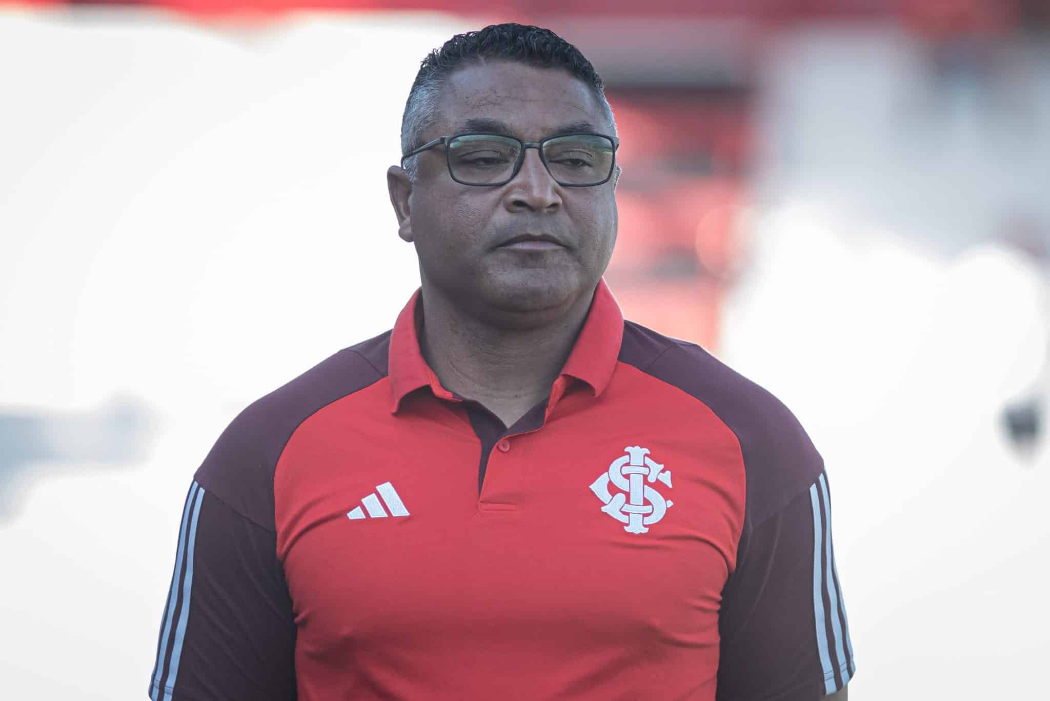 Internacional &eacute; punido por sua falta de pontaria e d&aacute; vexame diante do lanterna