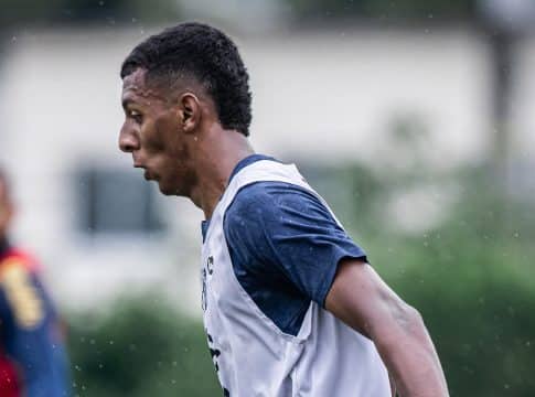 Santos: quem &eacute; e como joga a promessa colombiana relacionada por Carille