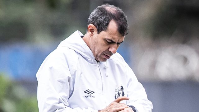 Santos: Quantos minutos os Meninos da Vila acumulam com Carille em 2024?