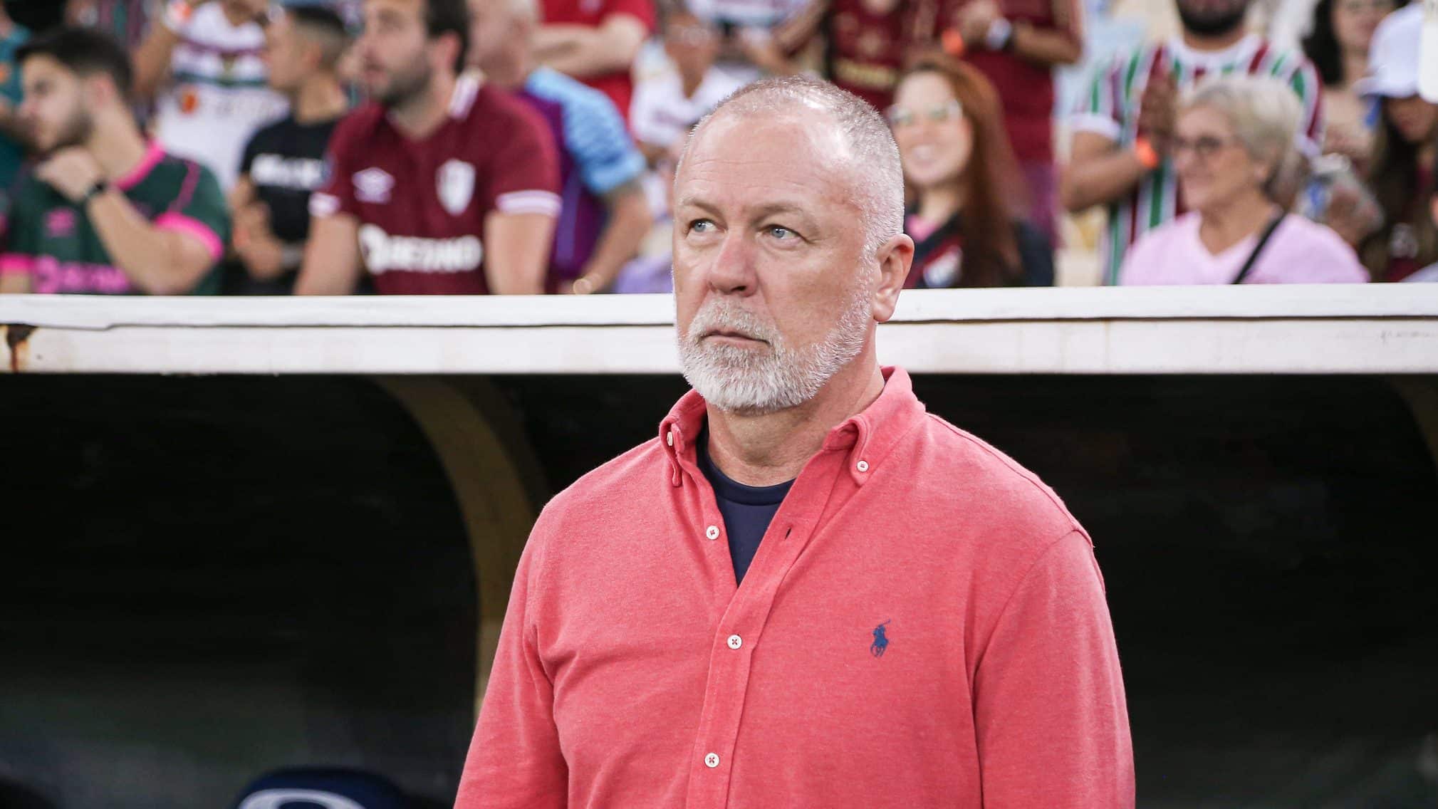 Mano resume elimina&ccedil;&atilde;o do Fluminense: &lsquo;N&atilde;o se pode tomar cinco gols em mata-mata&rsquo;